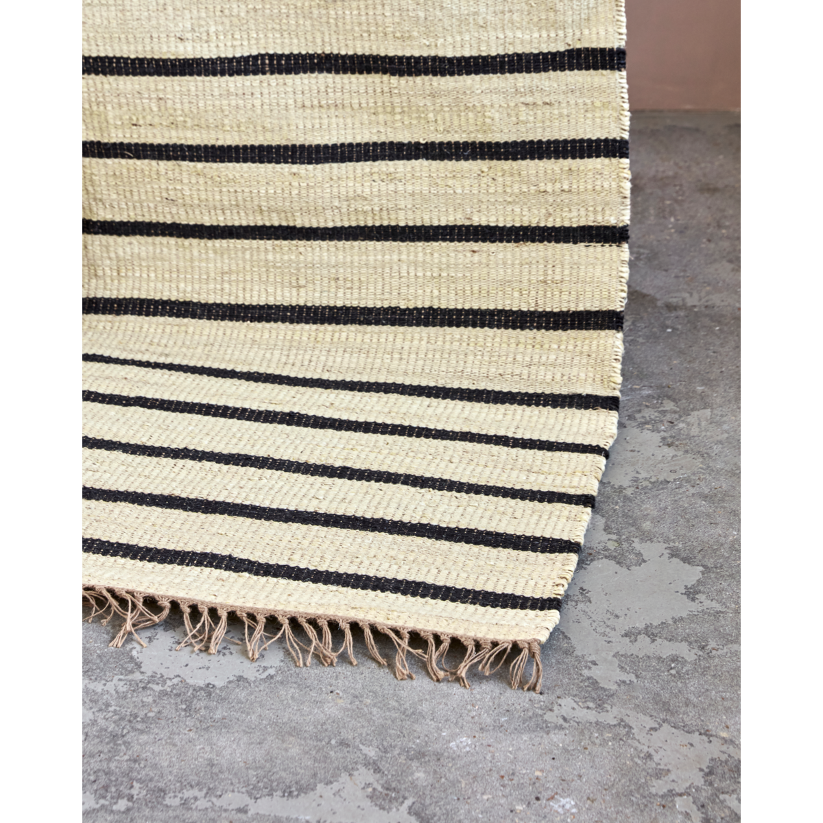Blanket, hdsima, black; natural