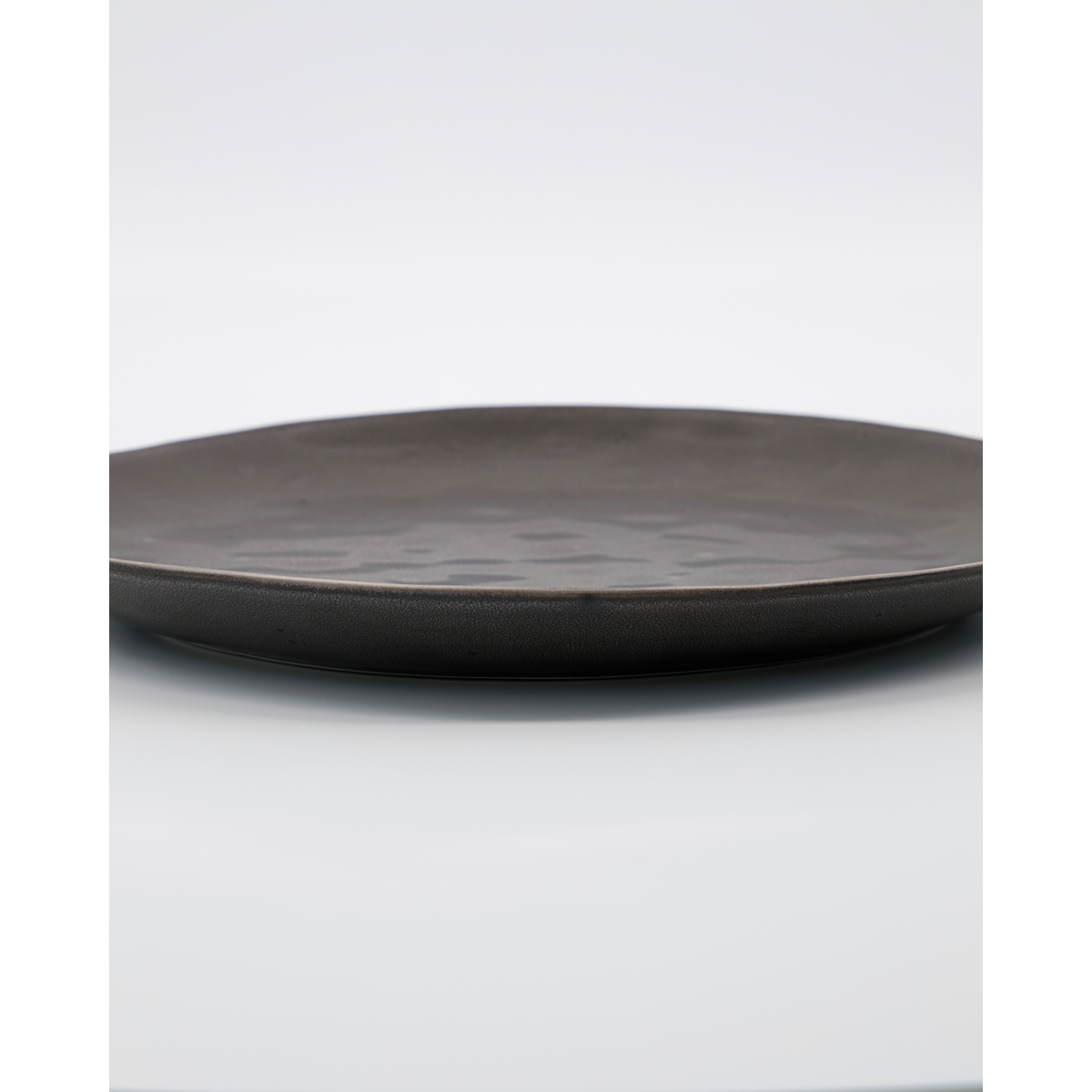 Dinner plate, Hdrustic, dark gray