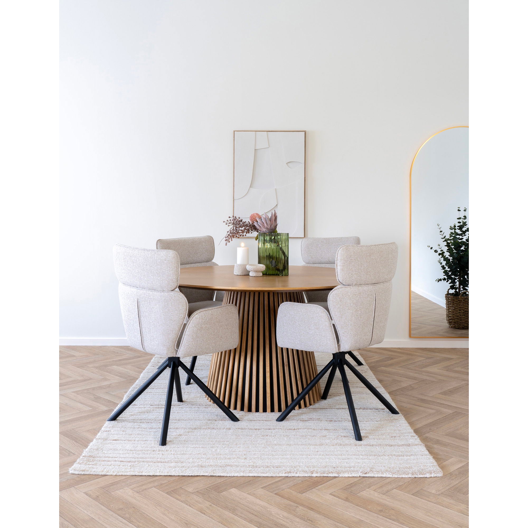 Osaka Dining Table - Dining Table, Egefins, Nature Ø140x75 cm