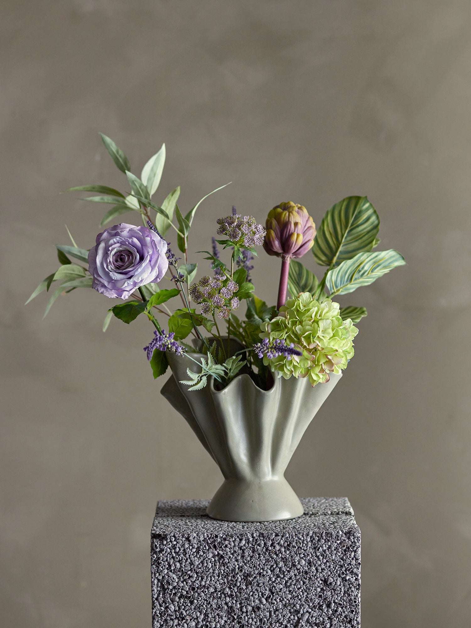 Bloomingville Whisper bouquet, purple, artificial flowers