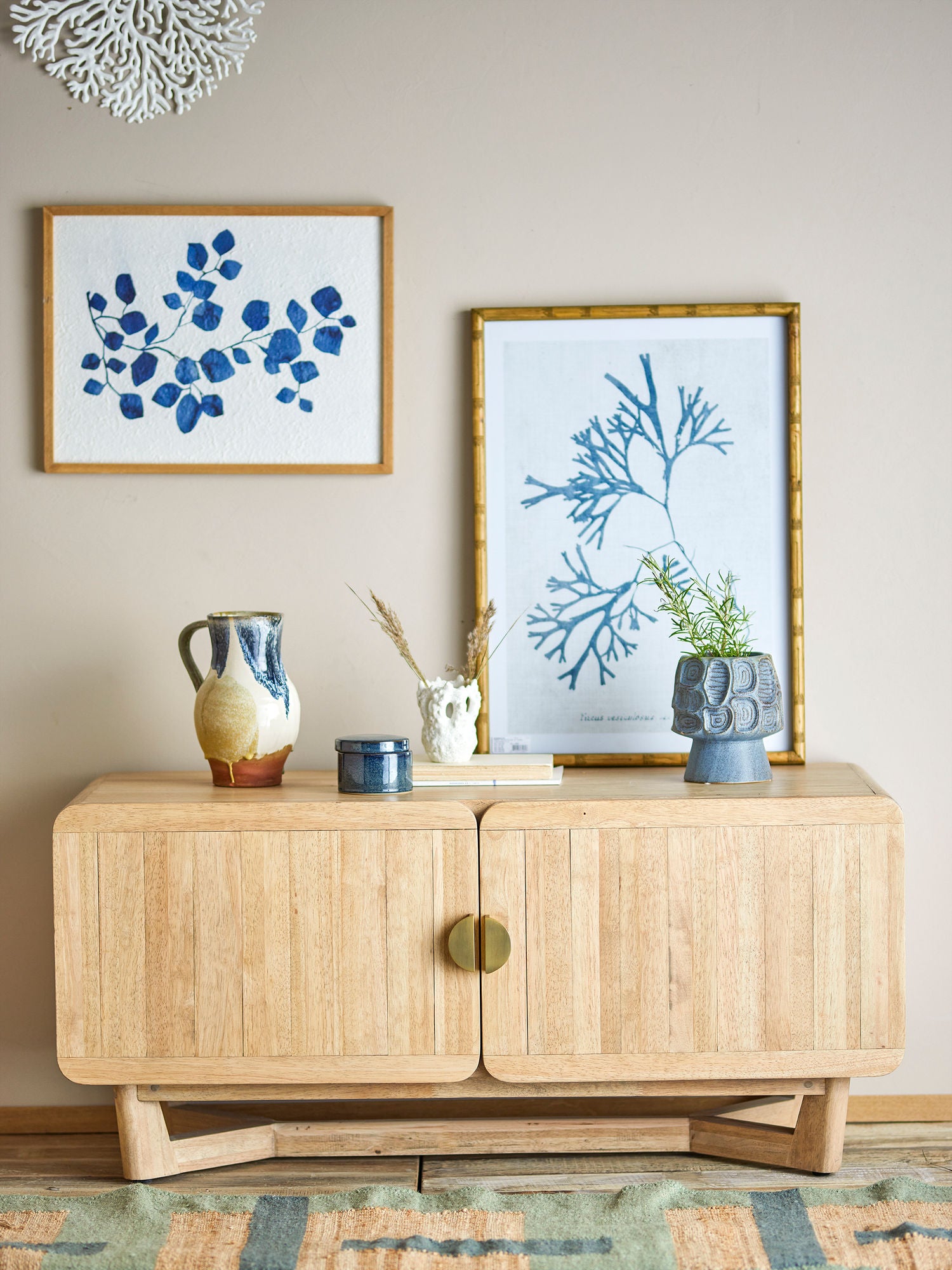 Creative Collection Serrone Cabinet, Nature, Rubber Wood
