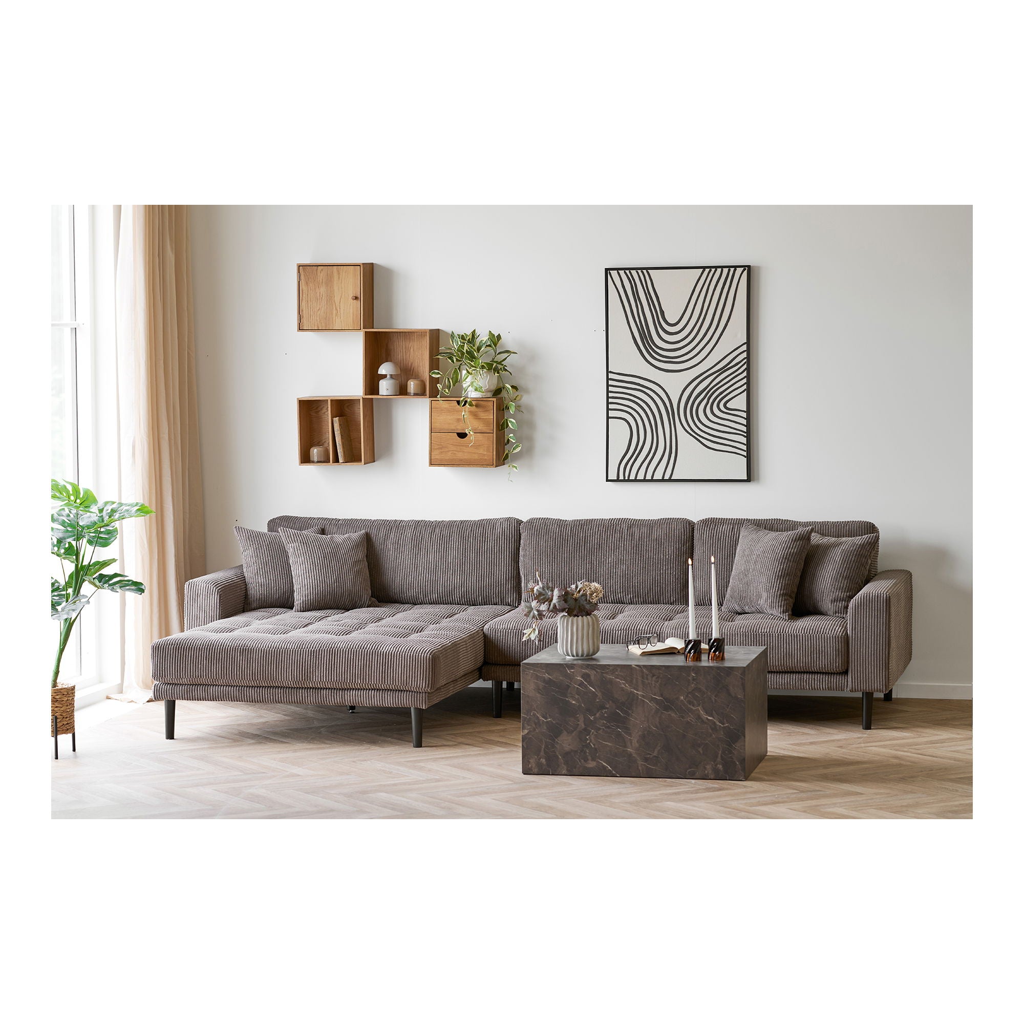 Townsville Wall Shelf with Train - Wall Shelf With Train, Oak 18x30x30 cm