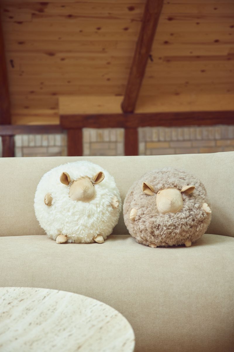 Cute Sheep Pillow| Ø28 cm