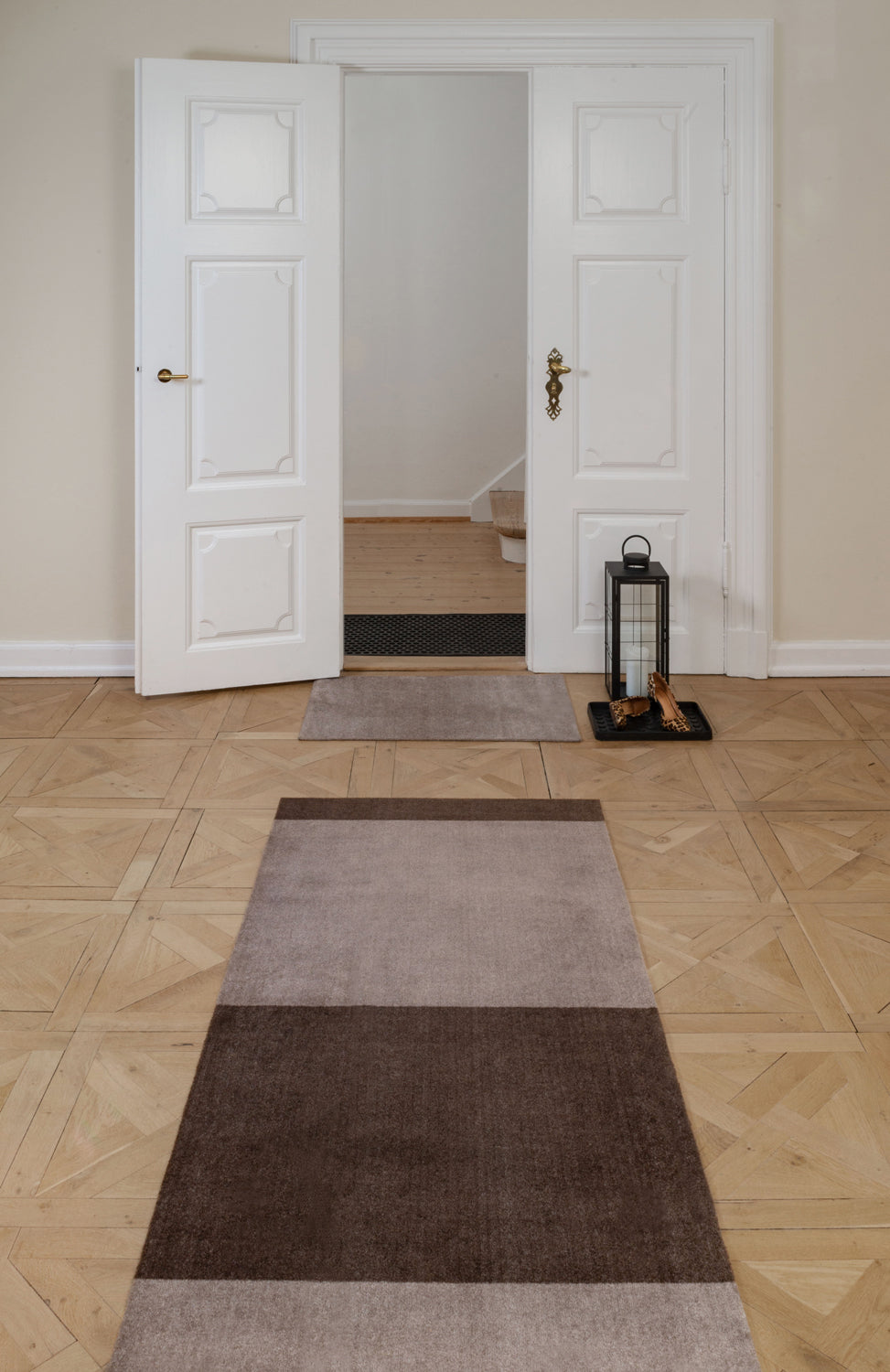 STRIPES HORISONTAL - SAND/BRUN - Tica Copenhagen - DesignGaragen.dk