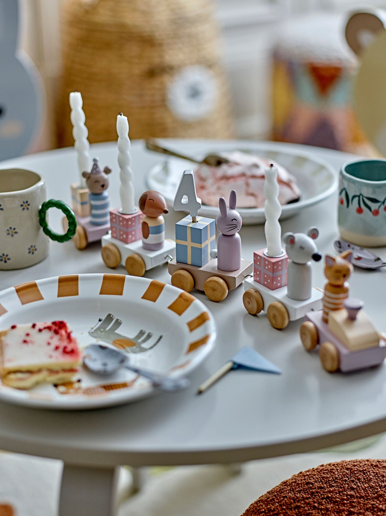 Bloomingville MINI Junaid Birthday decoration, Pink, FSC®100%, MDF