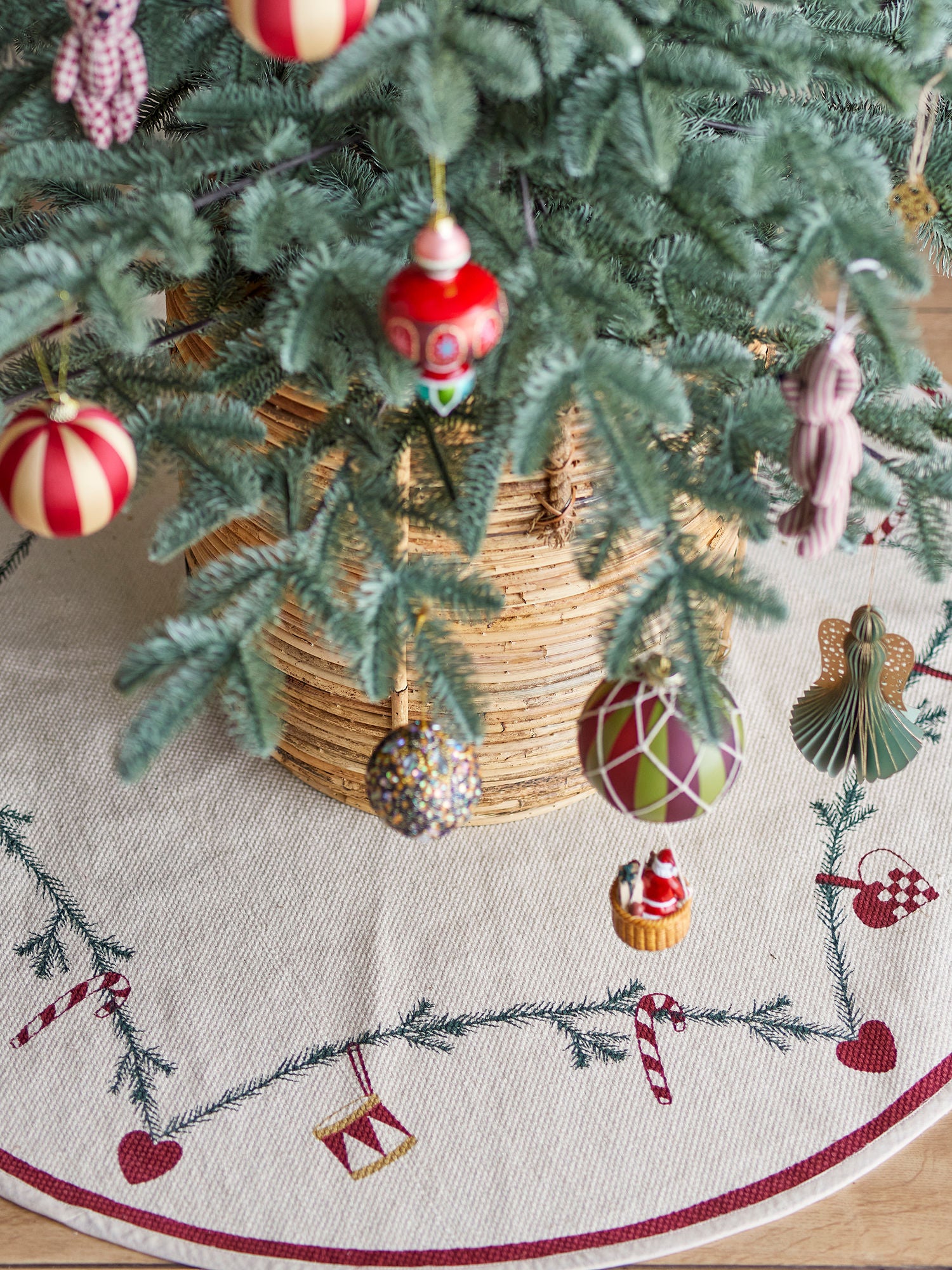 Bloomingville Yule Christmas tree blanket, red, cotton