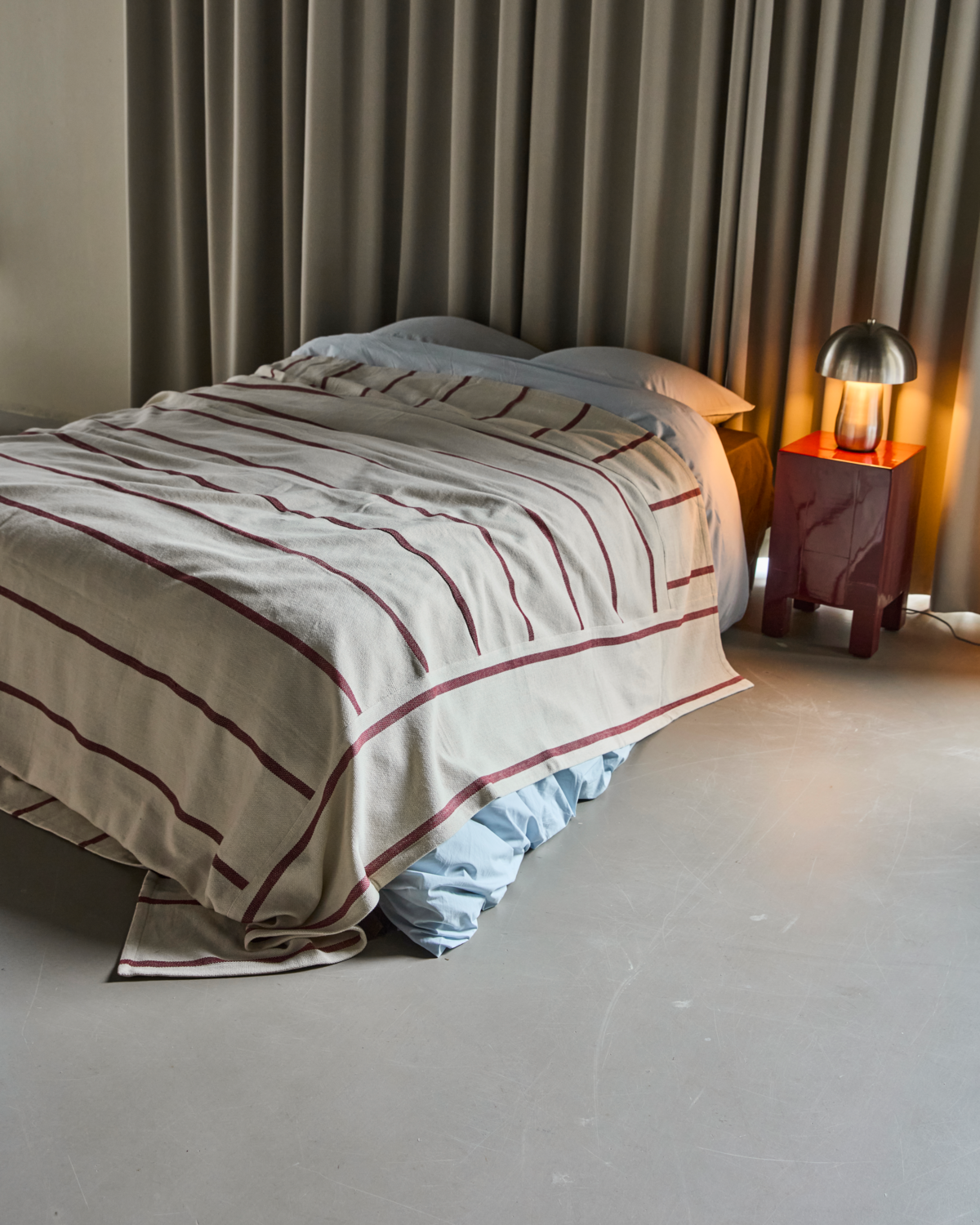 Bedspread, HDNula, Off-white; Brown