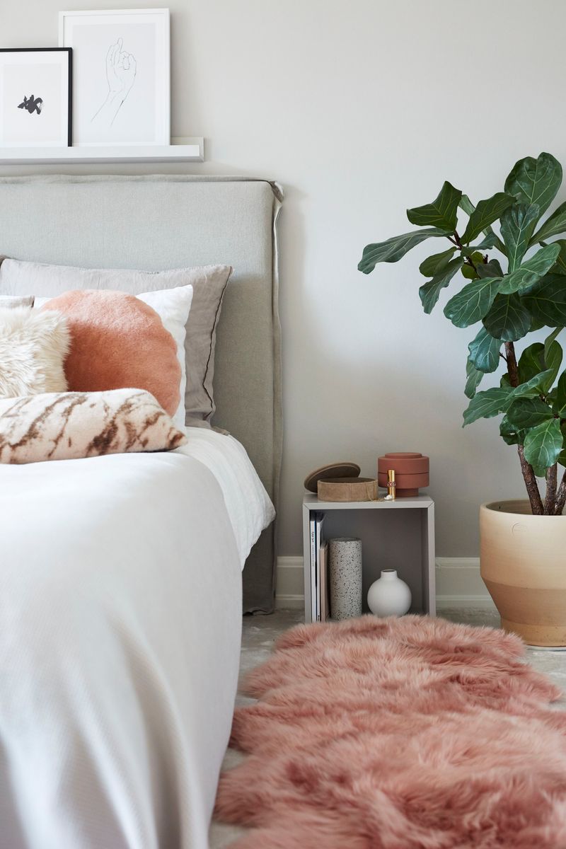 Lambskin cushion | Velvet | Moccasin | Double Sided | Ø45 cm & Ø62 cm