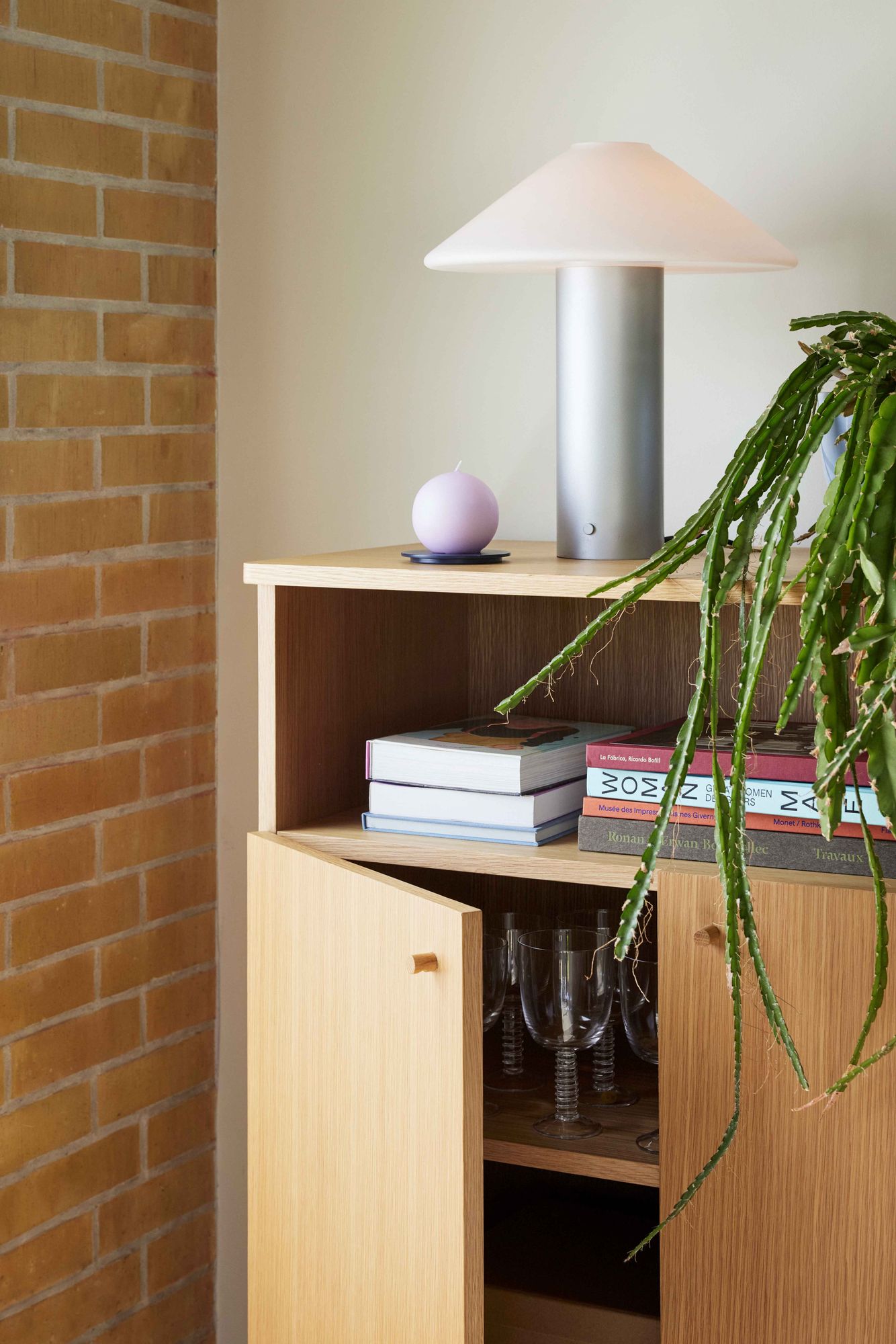 Hübsch Ulterior Cabinet Nature