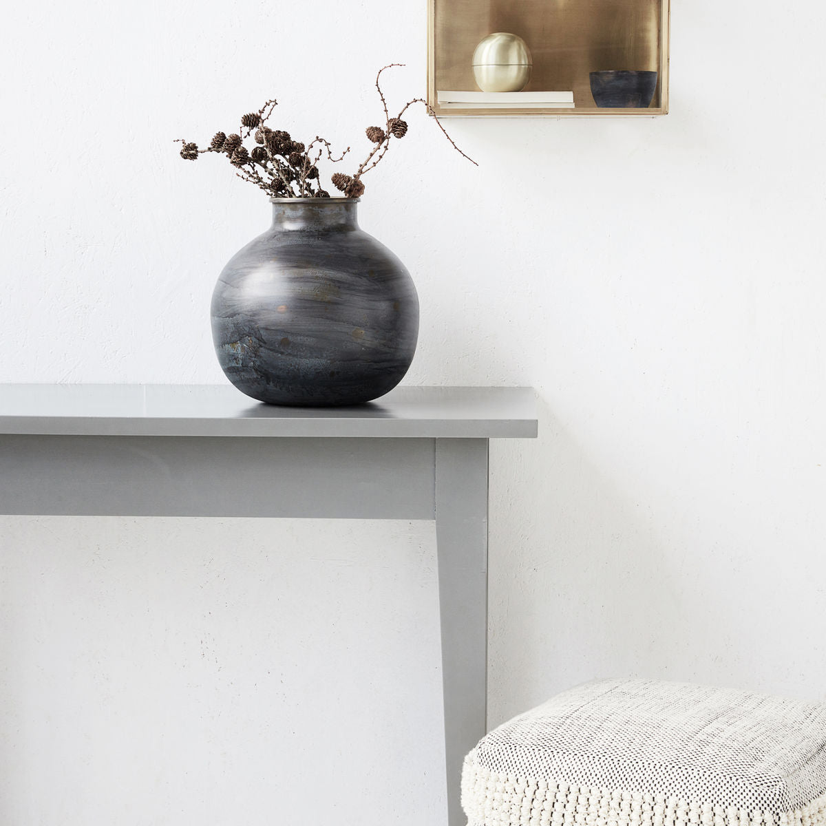 House Doctor - Vase, Etnik, Blå - h: 30 cm, dia: 30 cm, d: 30 cm - House Doctor - DesignGaragen.dk