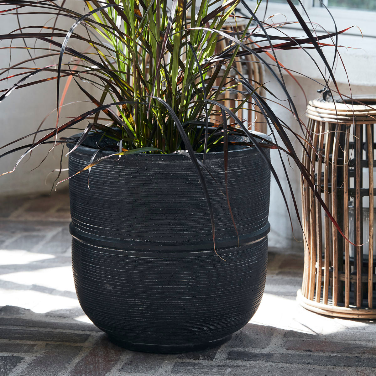 House Doctor - Herbal Pot, Ground, Concrete - H: 28 cm, DIA: 28 cm