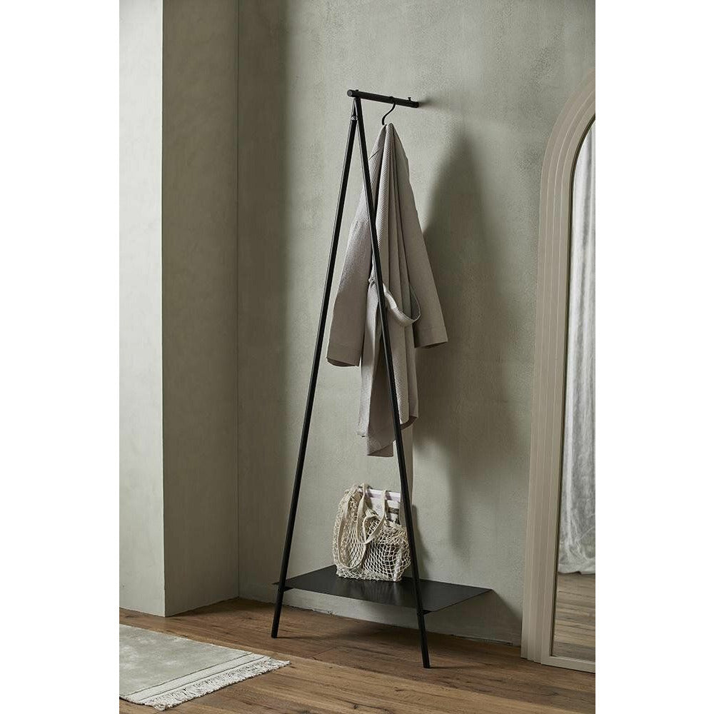 Ravi wardrobe rack in iron - 180x64 cm - black