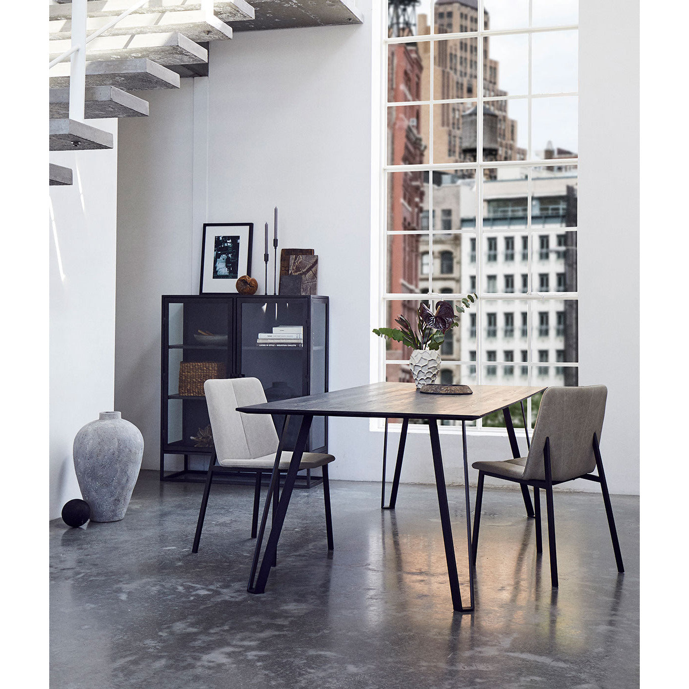 Vase Soil - Vanilje - Keramik - H: 21,5 Γ: 18 cm - Muubs - DesignGaragen.dk