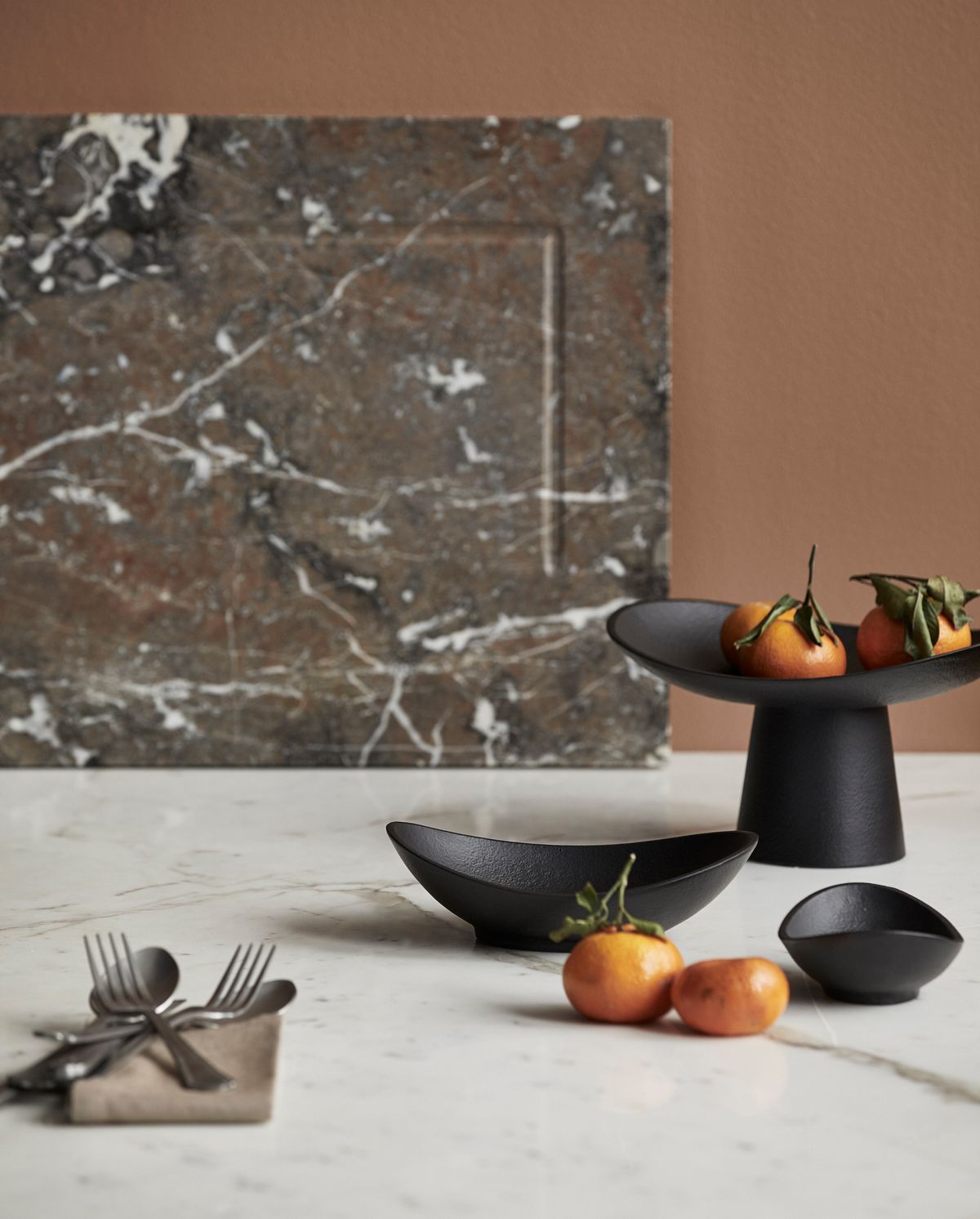 Kepel cake dish - black