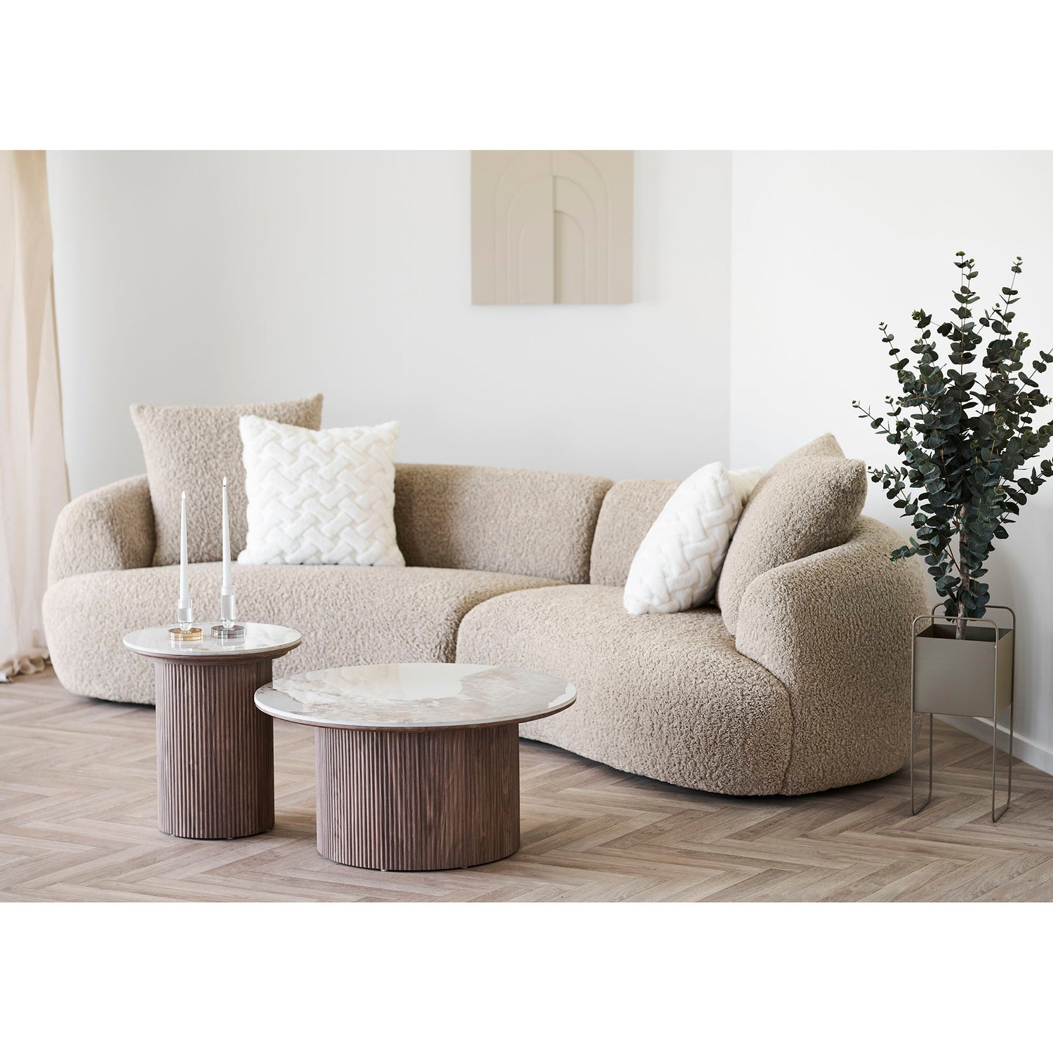 Dali Sofa - Sofa with 4 cushions, light brown