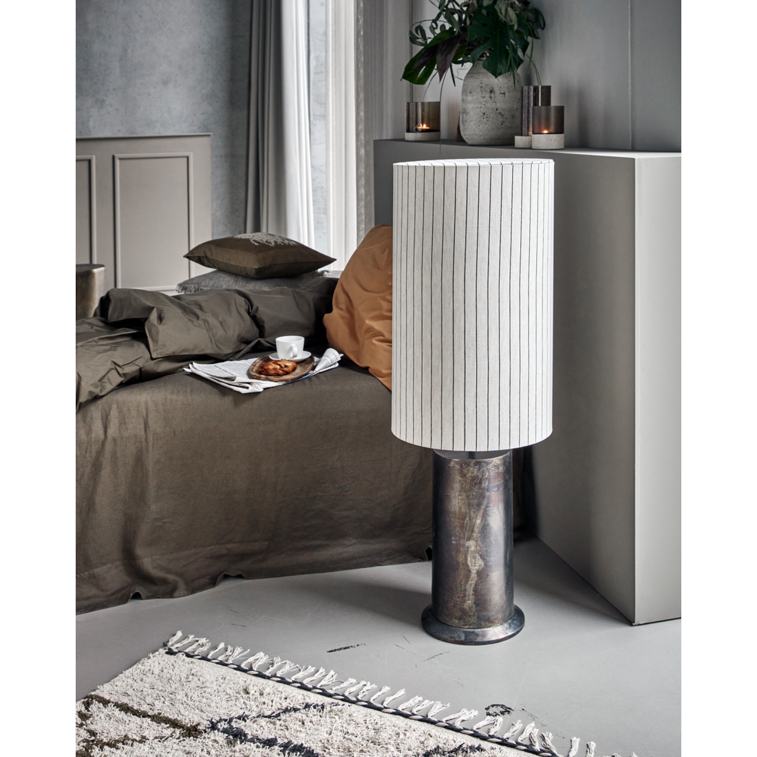 Floor lamp, hdrafi base with hdshade, antique brown; raw white; black