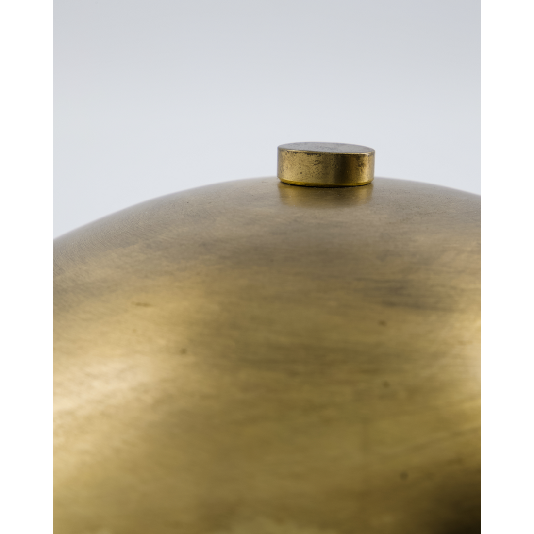 Table lamp, Hdroomie, brass finish