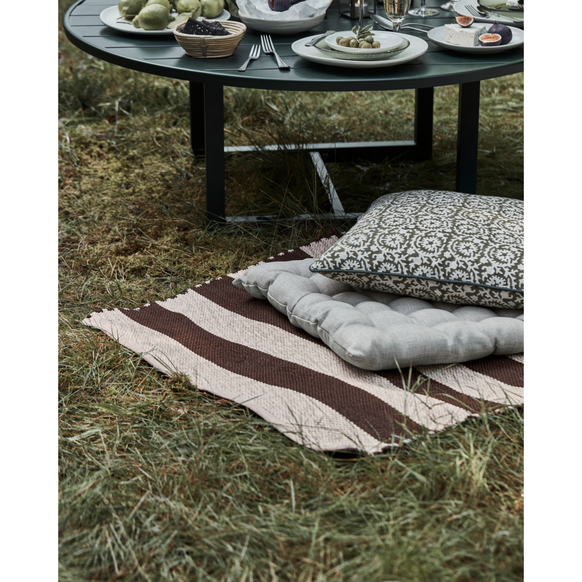 Blanket, hdalfo, brown; nature