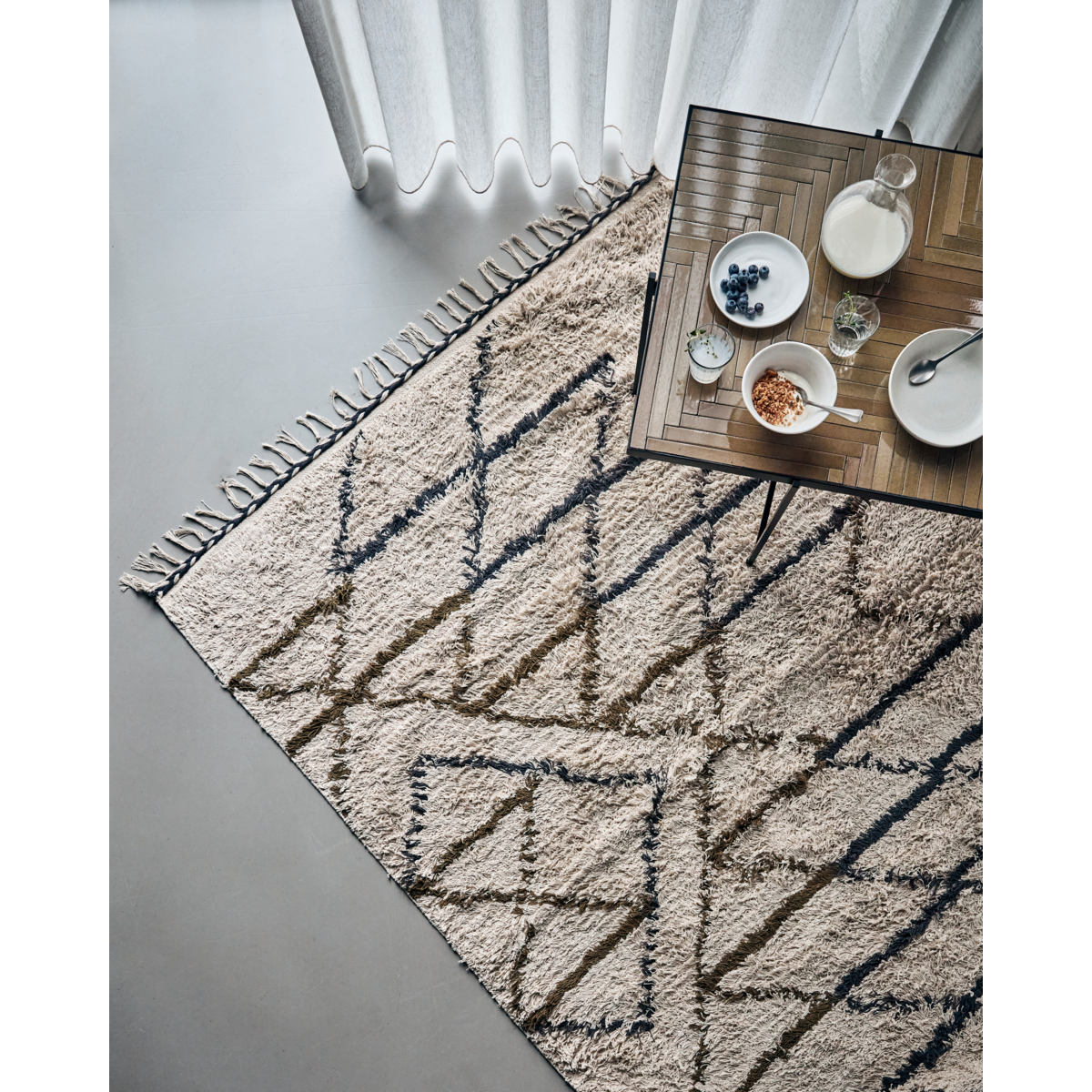Blanket, hdindi, raw white; mustard yellow