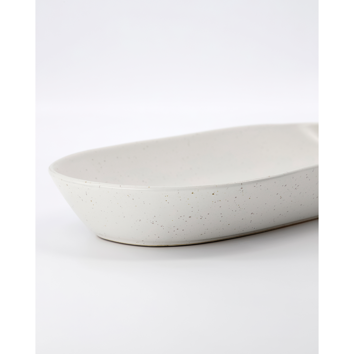 Serving dish, hdpion, gray; white