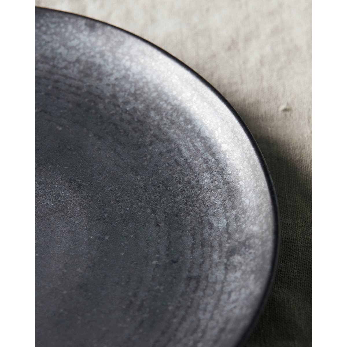 Lunch plate, hdpion, black; brown