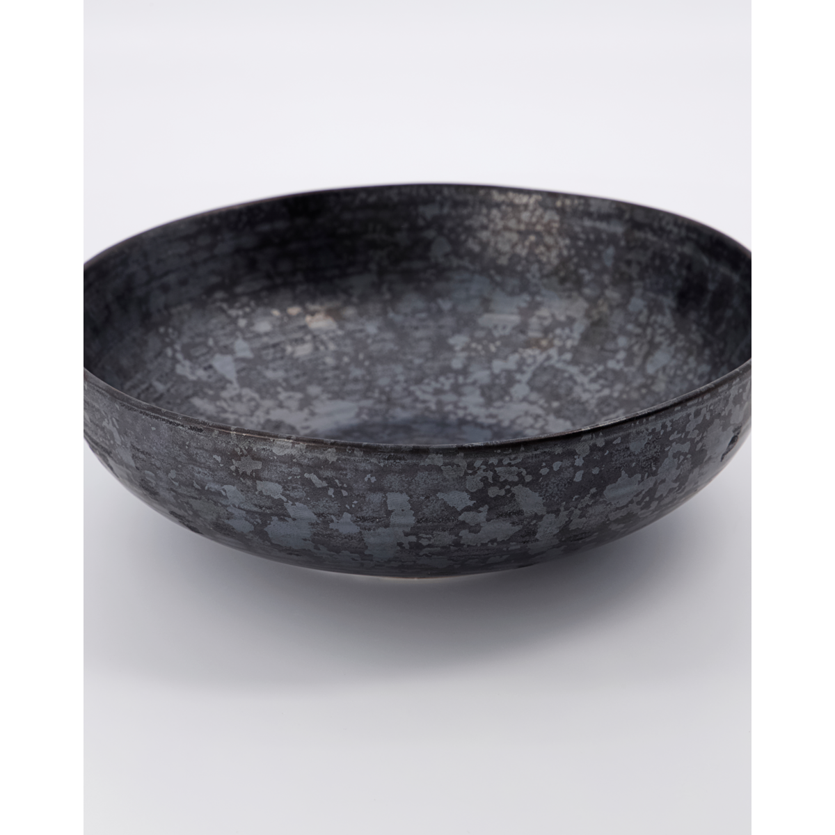Bowl, hdpion, black; brown
