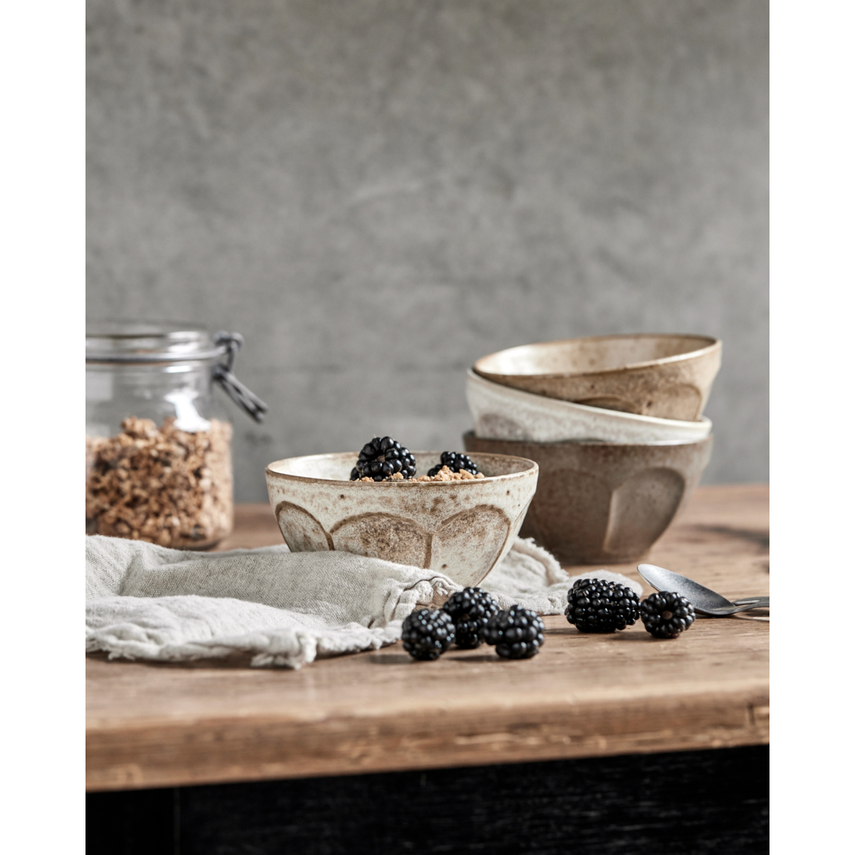 Bowl, hdarch, raw white; beige; green