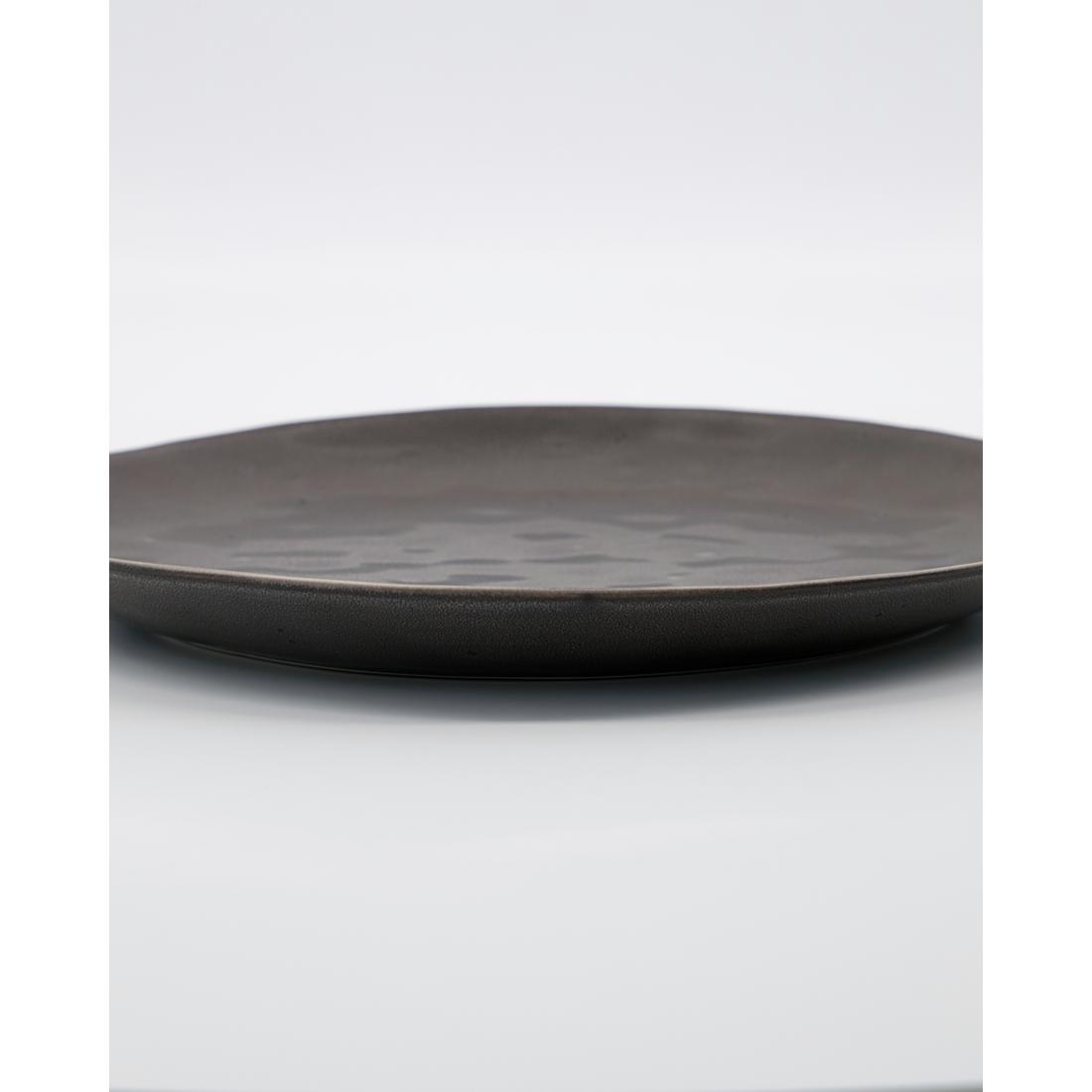 Dinner plate, Hdrustic, dark gray