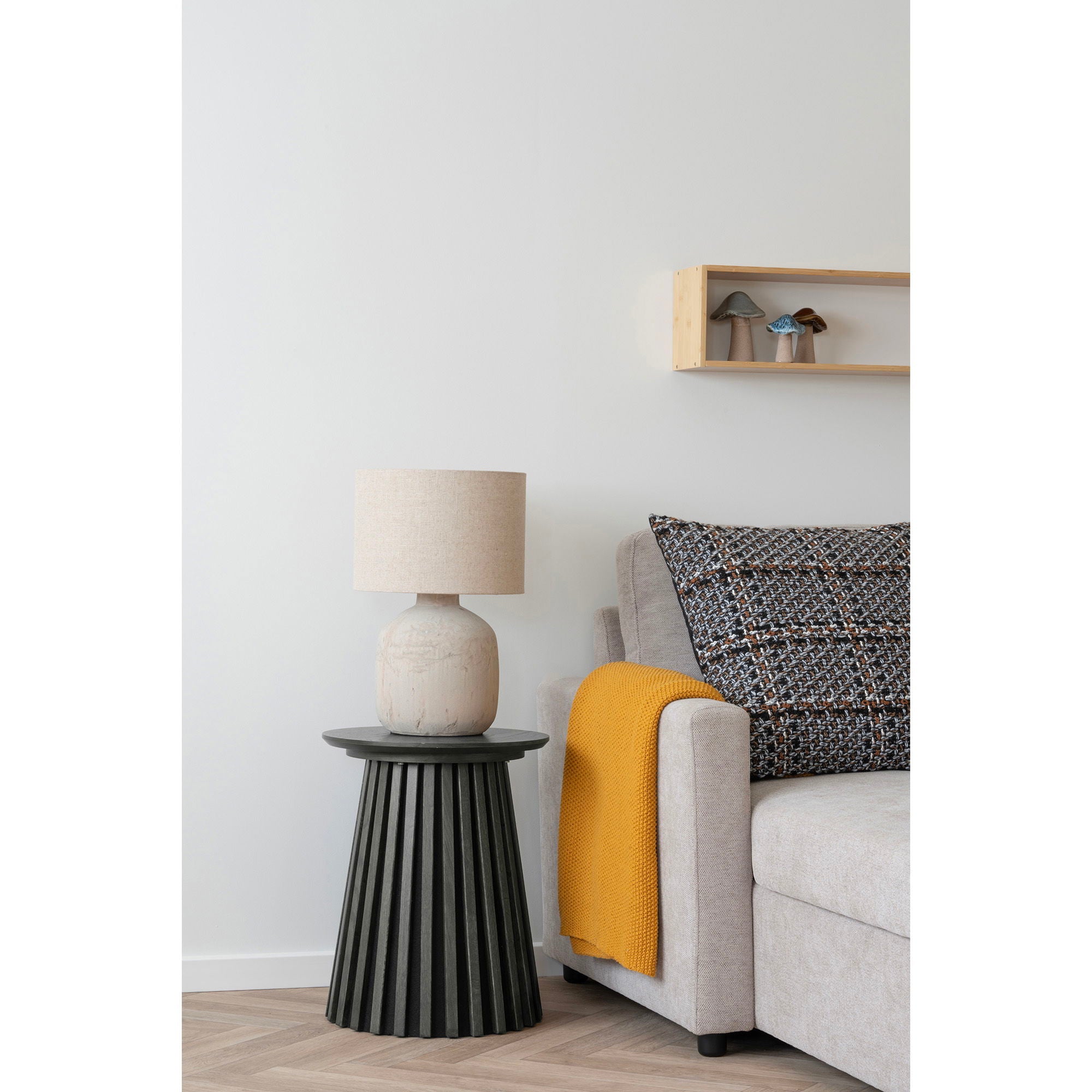 Osaka Corner Table - Corner Table, Egefins, Black Ø40x50 cm