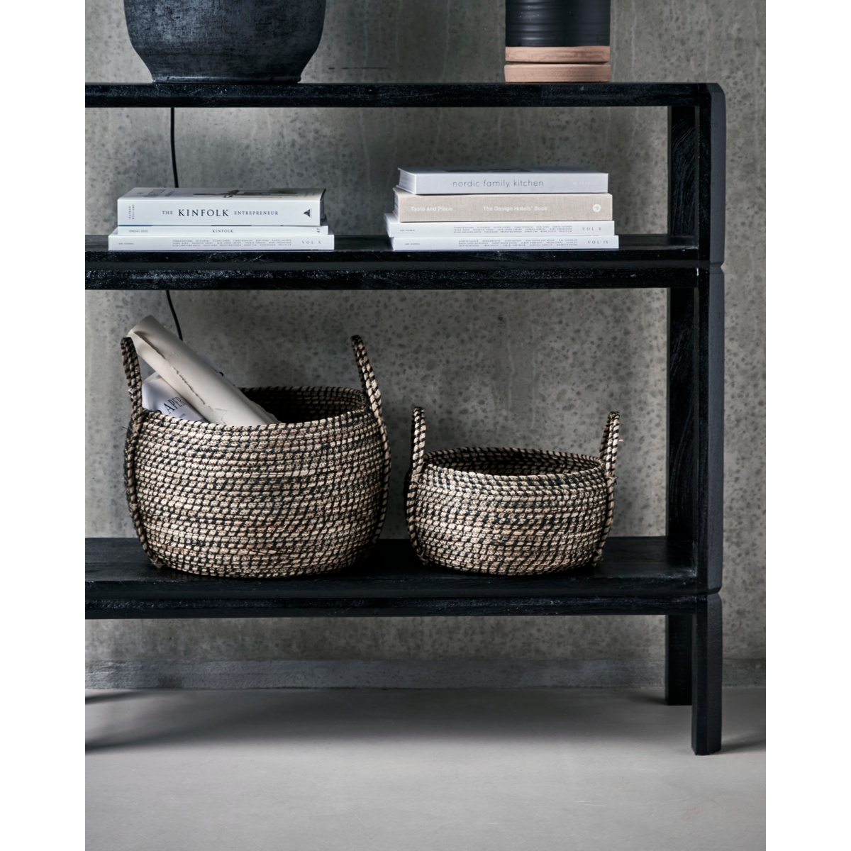 Storage curve, HDDIRRA, BLACK; NATURAL