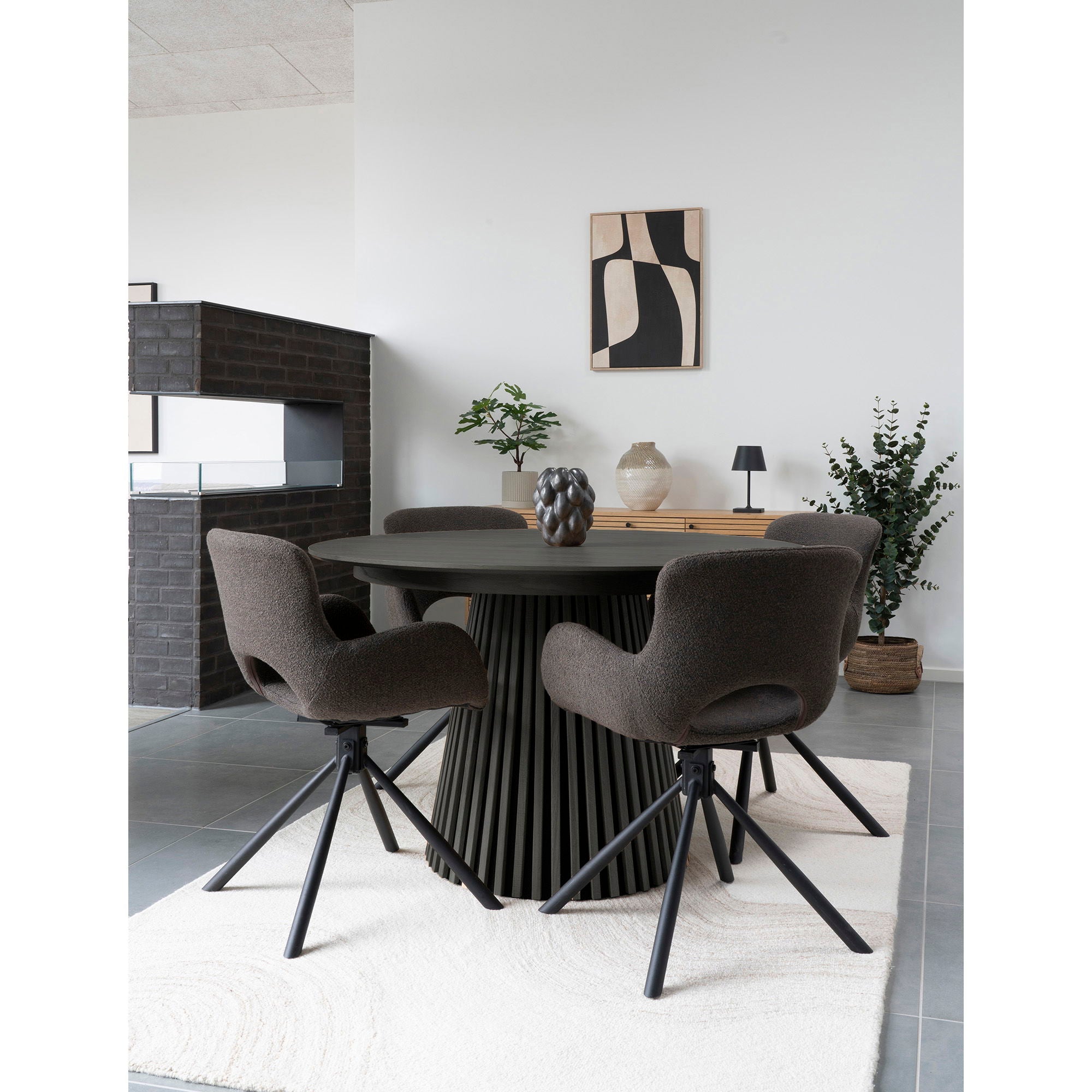 Osaka dining table - dining table, oak veneer, black Ø140x75 cm