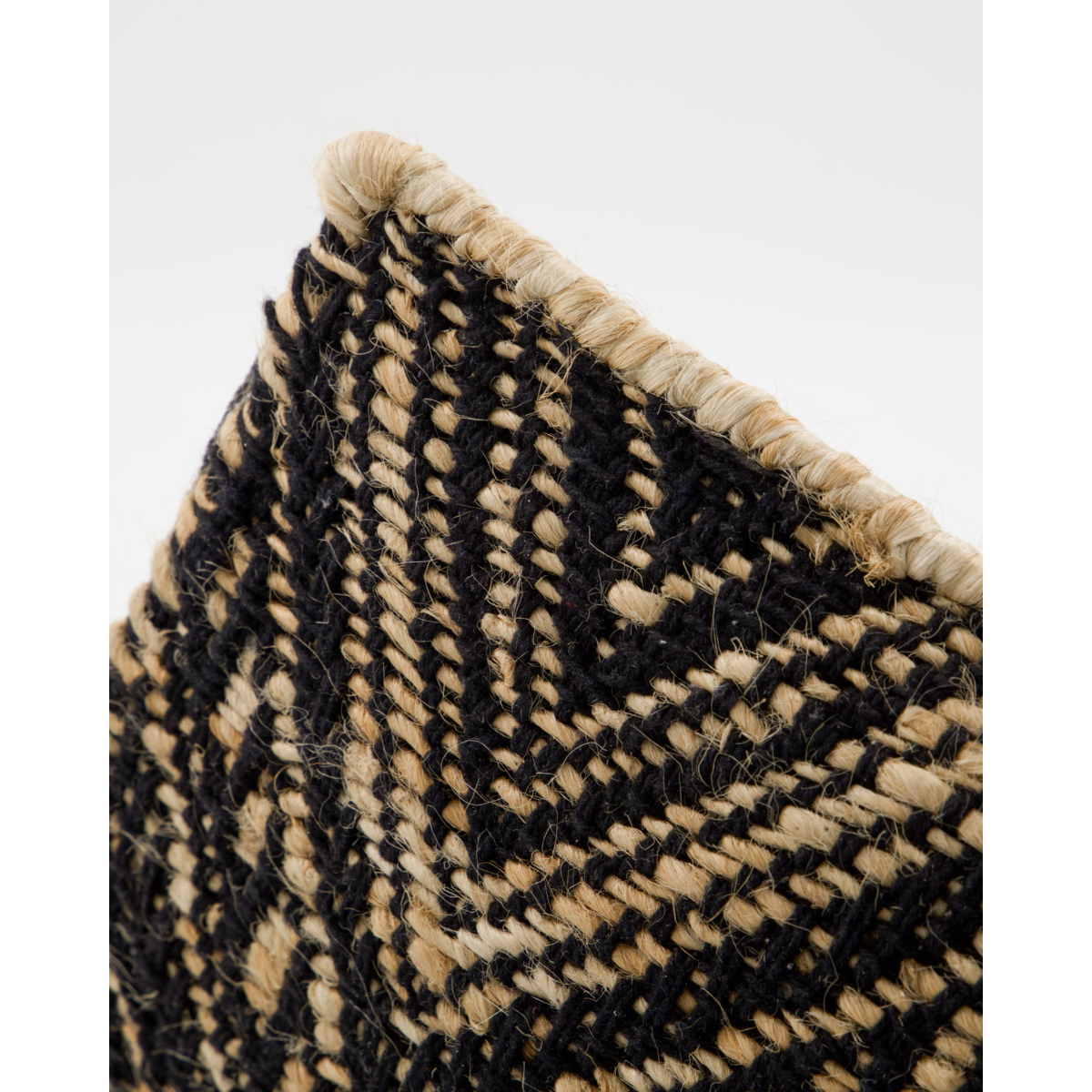 Blanket, hdmonta, black; natural