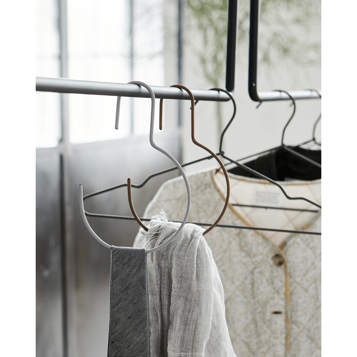 House Doctor - Round Home, Hdwire, Light Gray