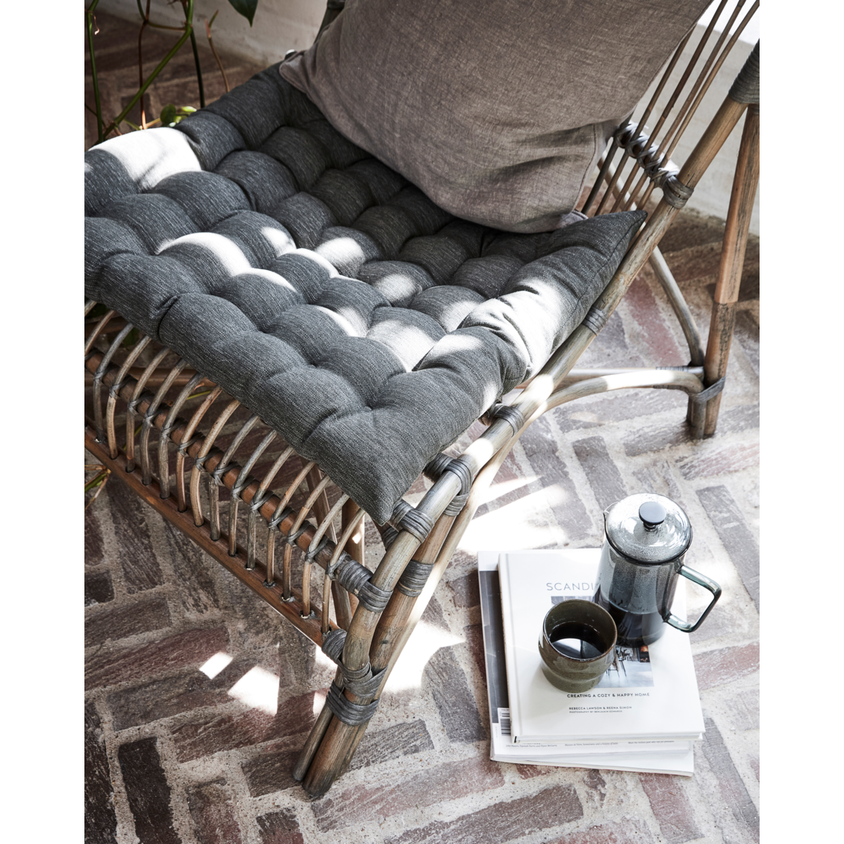 Sitting cushion with filling, fine, army green