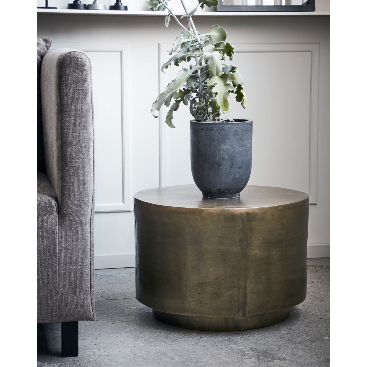 Coffee table, hdrota, antique brass