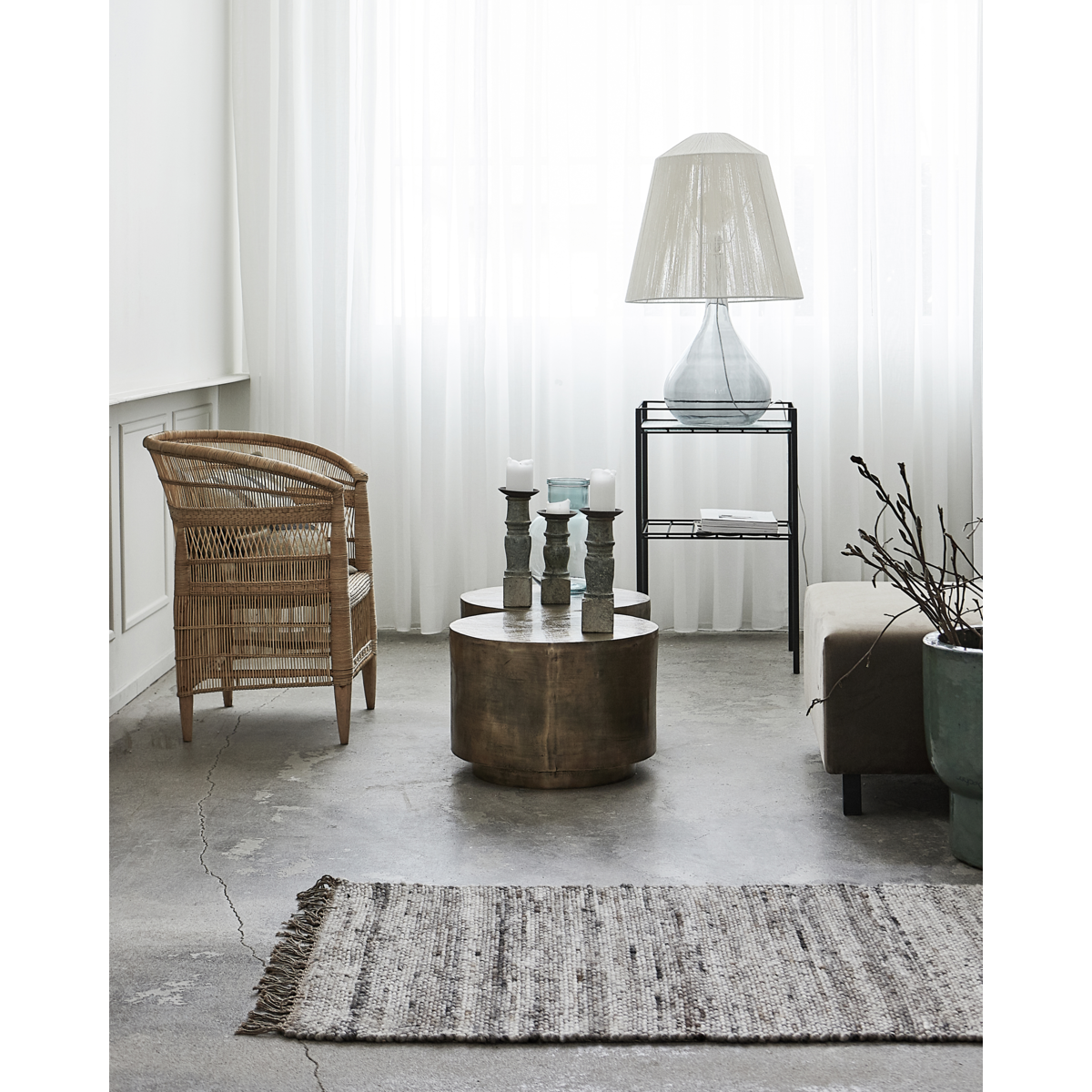 Coffee table, hdrota, antique brass