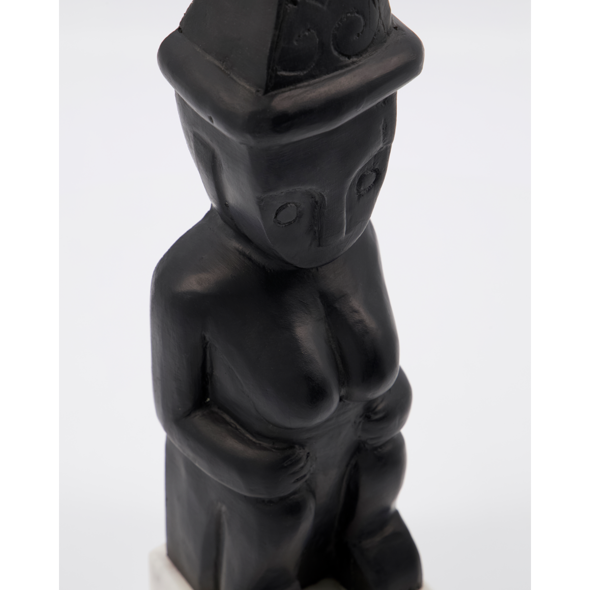 Artwork, hdtwo sitting, black