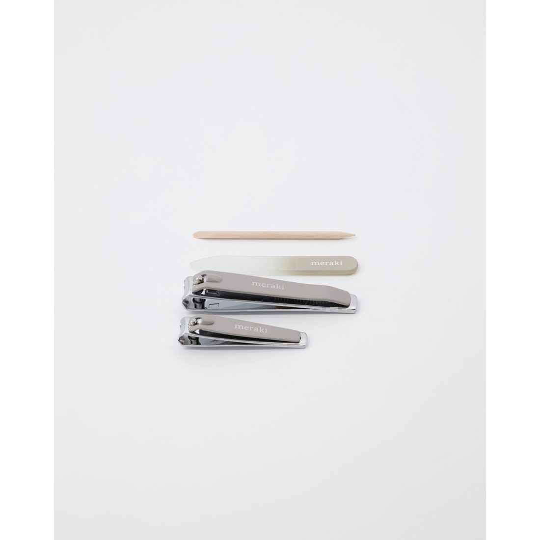 Nail kit, Mkw. Cuticle Pusher, Nail File, Small Clipper And, Gray