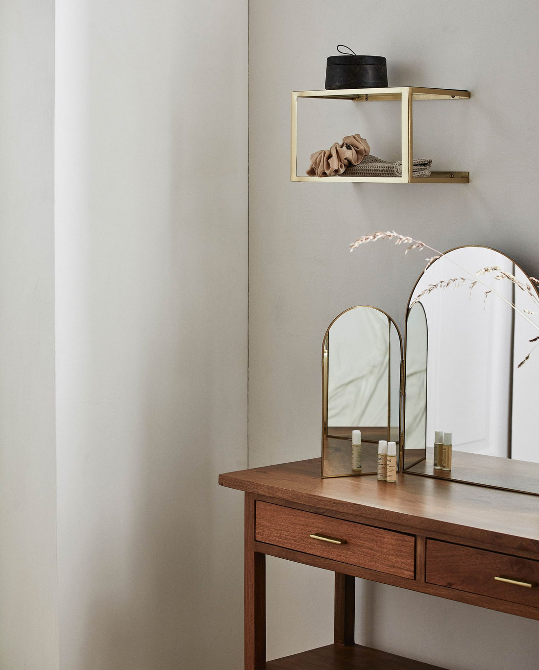 Nera Shelf/Metal Bed Table With Glass - 36x20 cm - Gold Finish