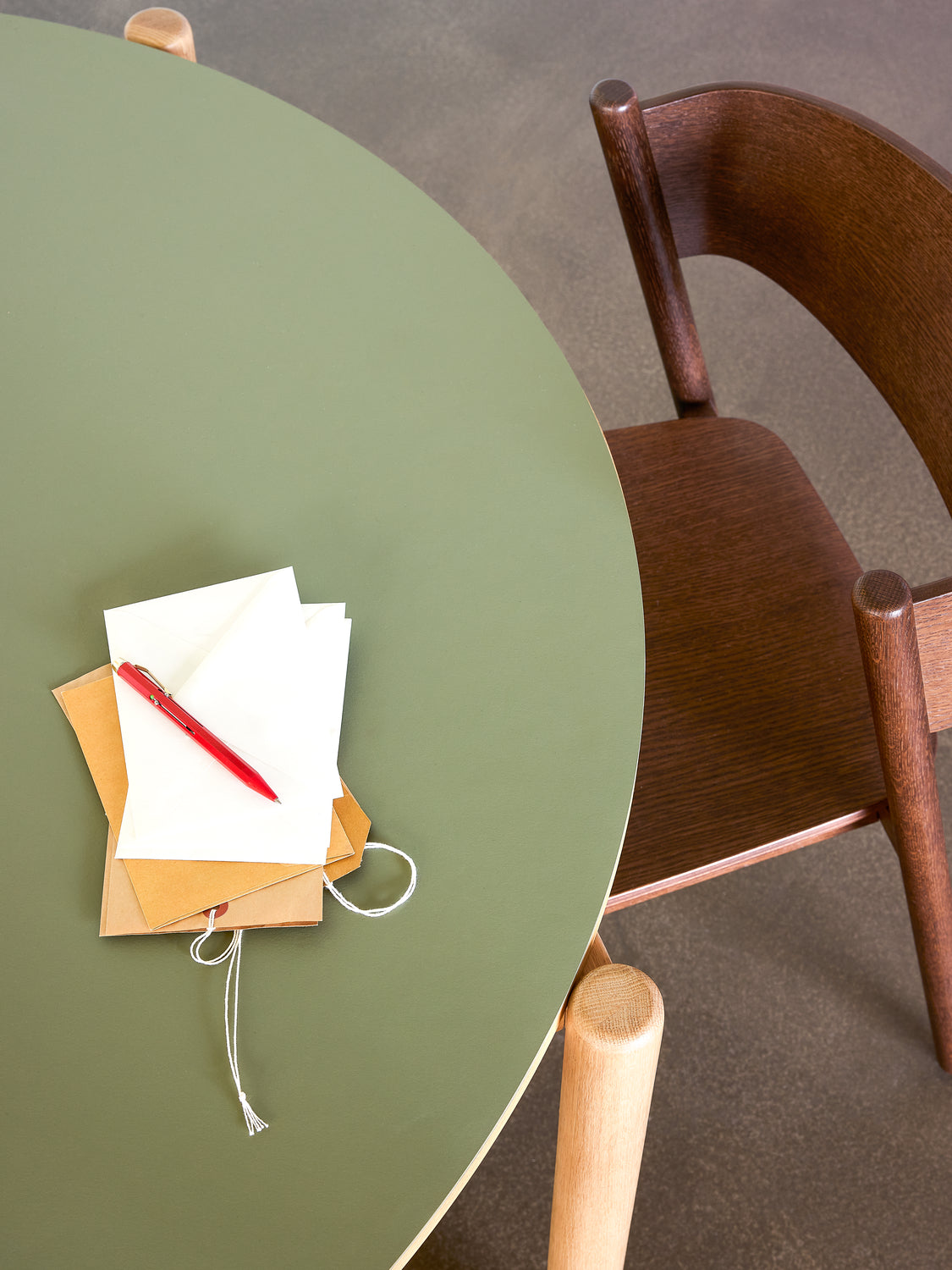 Oblique Dining Chair Brown - 55x51xh80cm