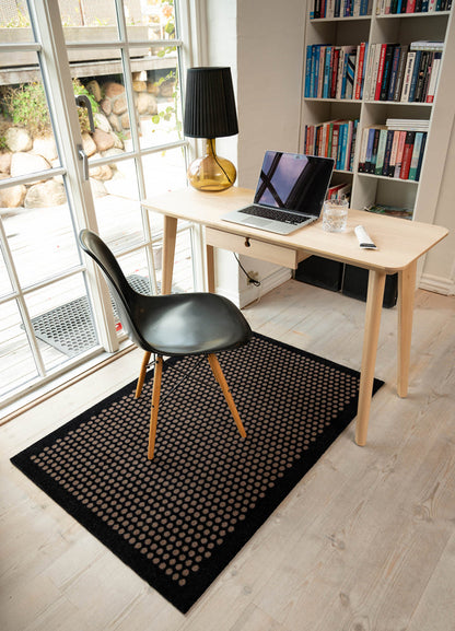 Floor mat 90 x 130 cm - dot/black sand