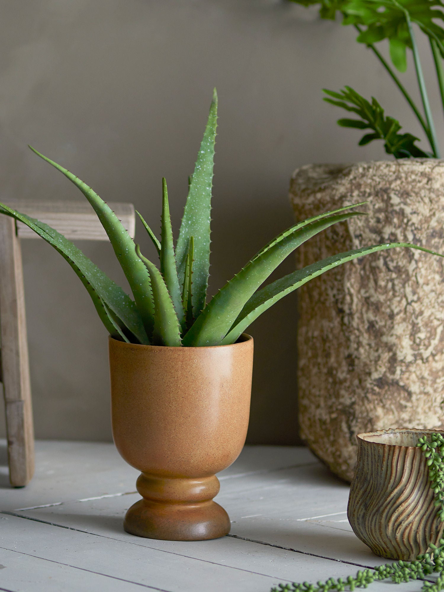 Bloomingville Dua Herbal Potted Hears, Green, Stoneware