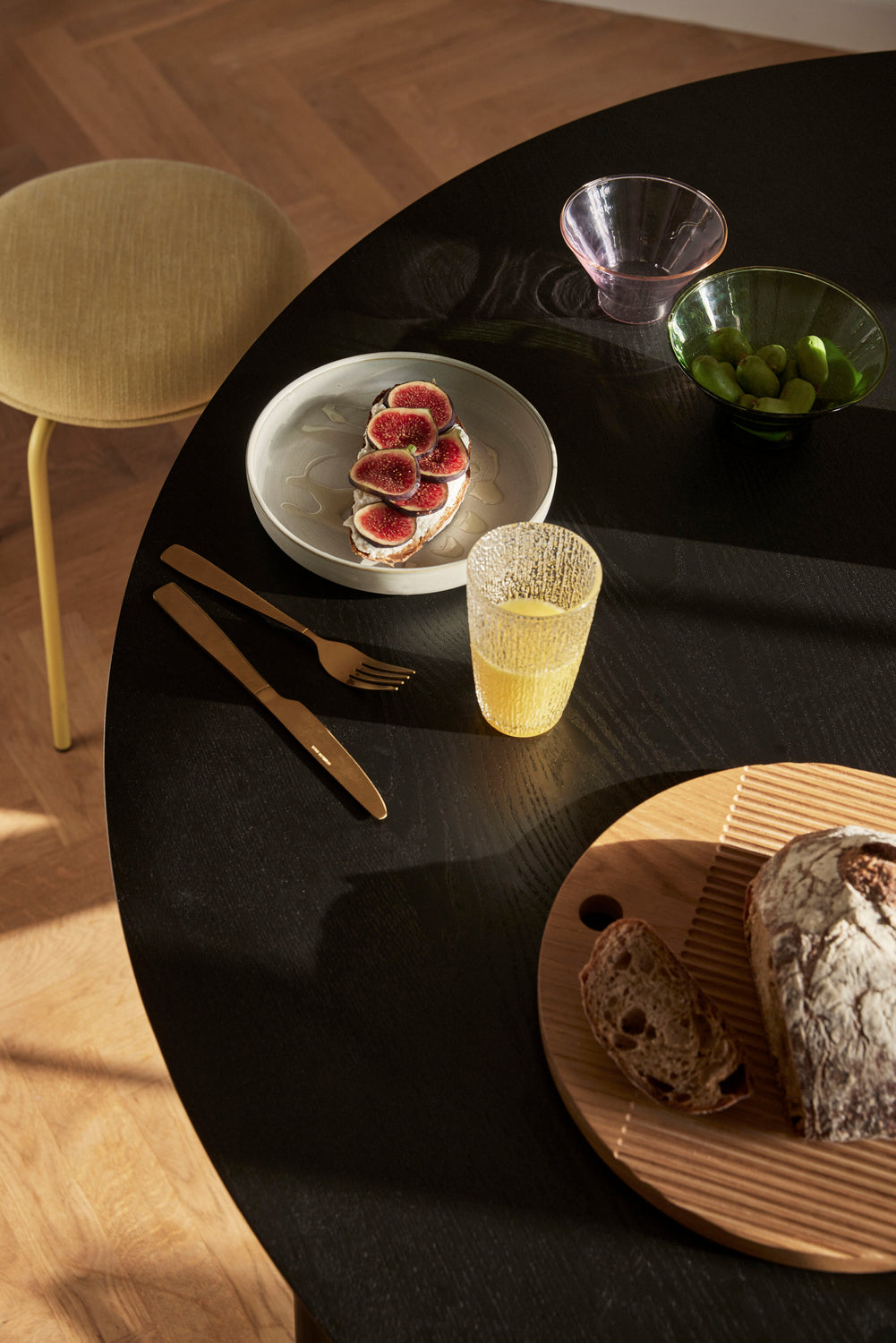 Monarch Cutting Boards Round Natural (set of 2) - ø33xh2, ø40xh2cm