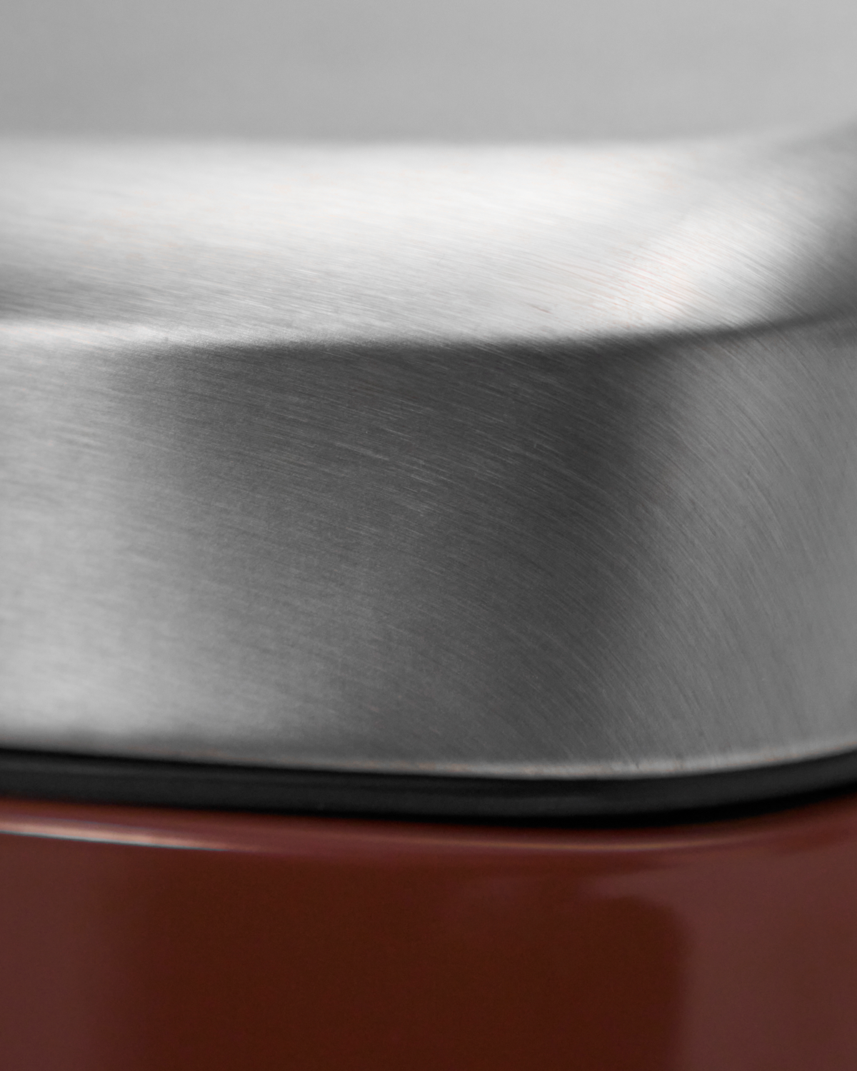 Trash can, HDBlack, Brown