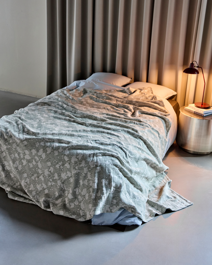Bedspread, HDMori, Off-white; Khaki-coloured