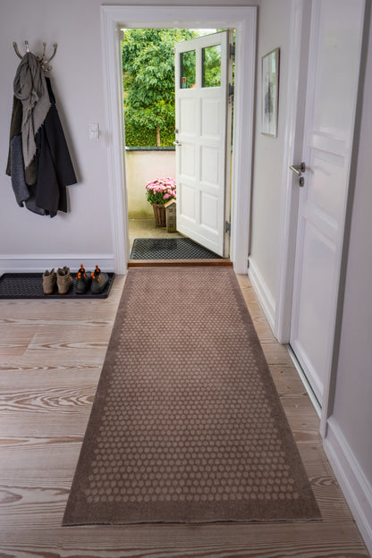 GULVMÅTTE 90 x 200 CM - DOTS/SAND - Tica Copenhagen - DesignGaragen.dk