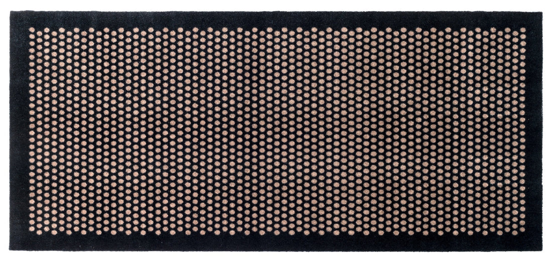 GULVMÅTTE 90 x 200 CM - DOTS/SORT SAND - Tica Copenhagen - DesignGaragen.dk
