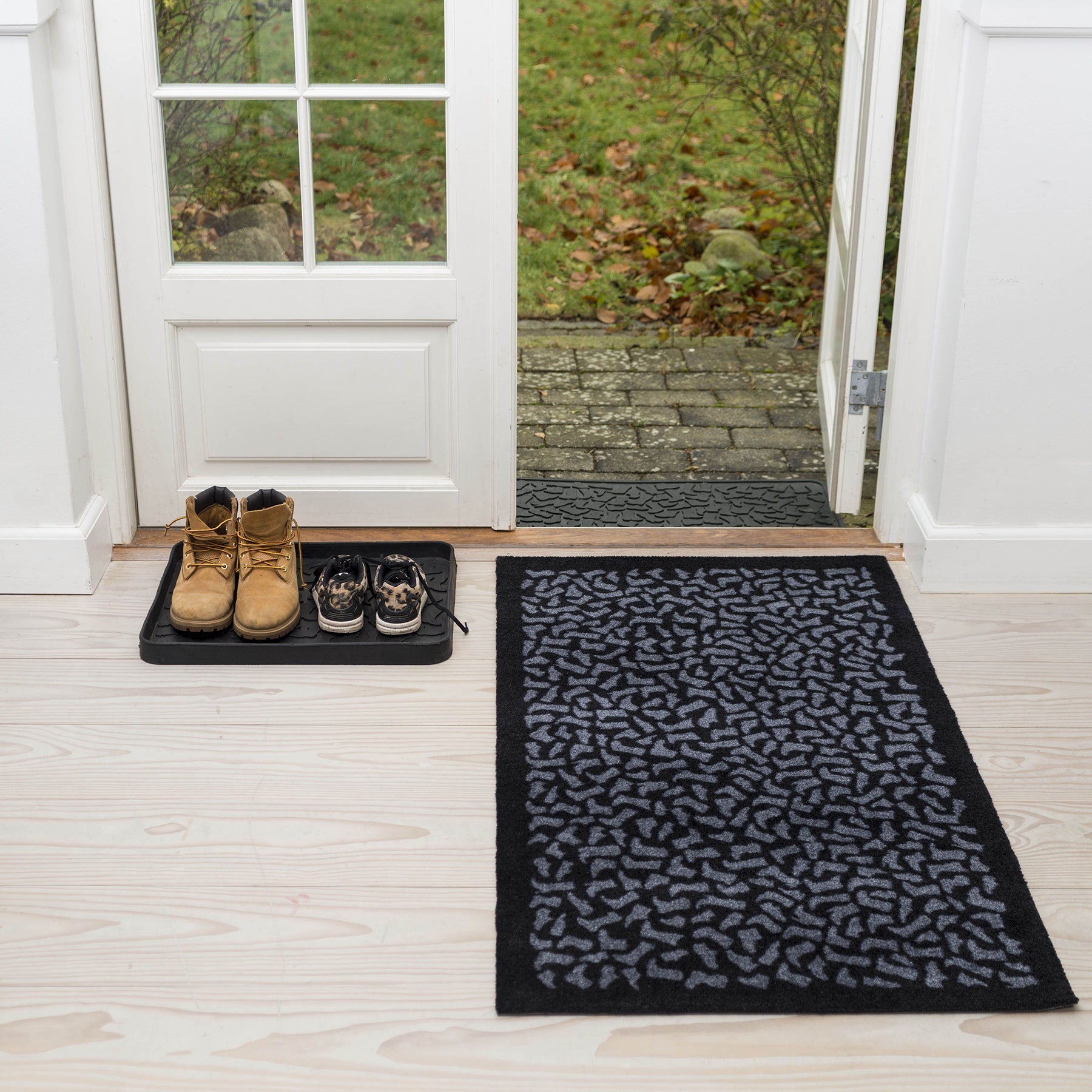 Floor mat 67 x 200 cm - Footwear/Black