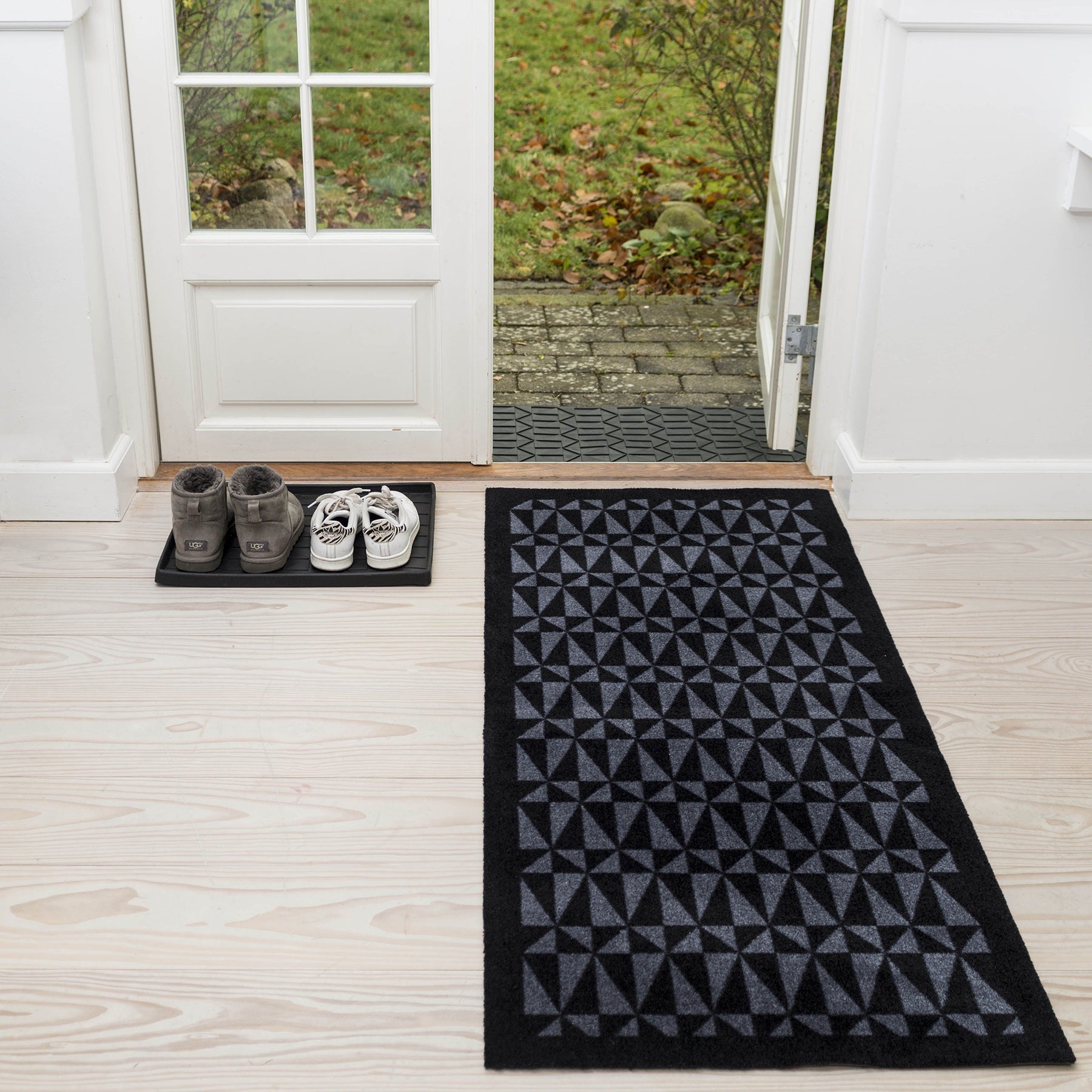 Floor mat 67 x 150 cm - Graphic/Black Gray
