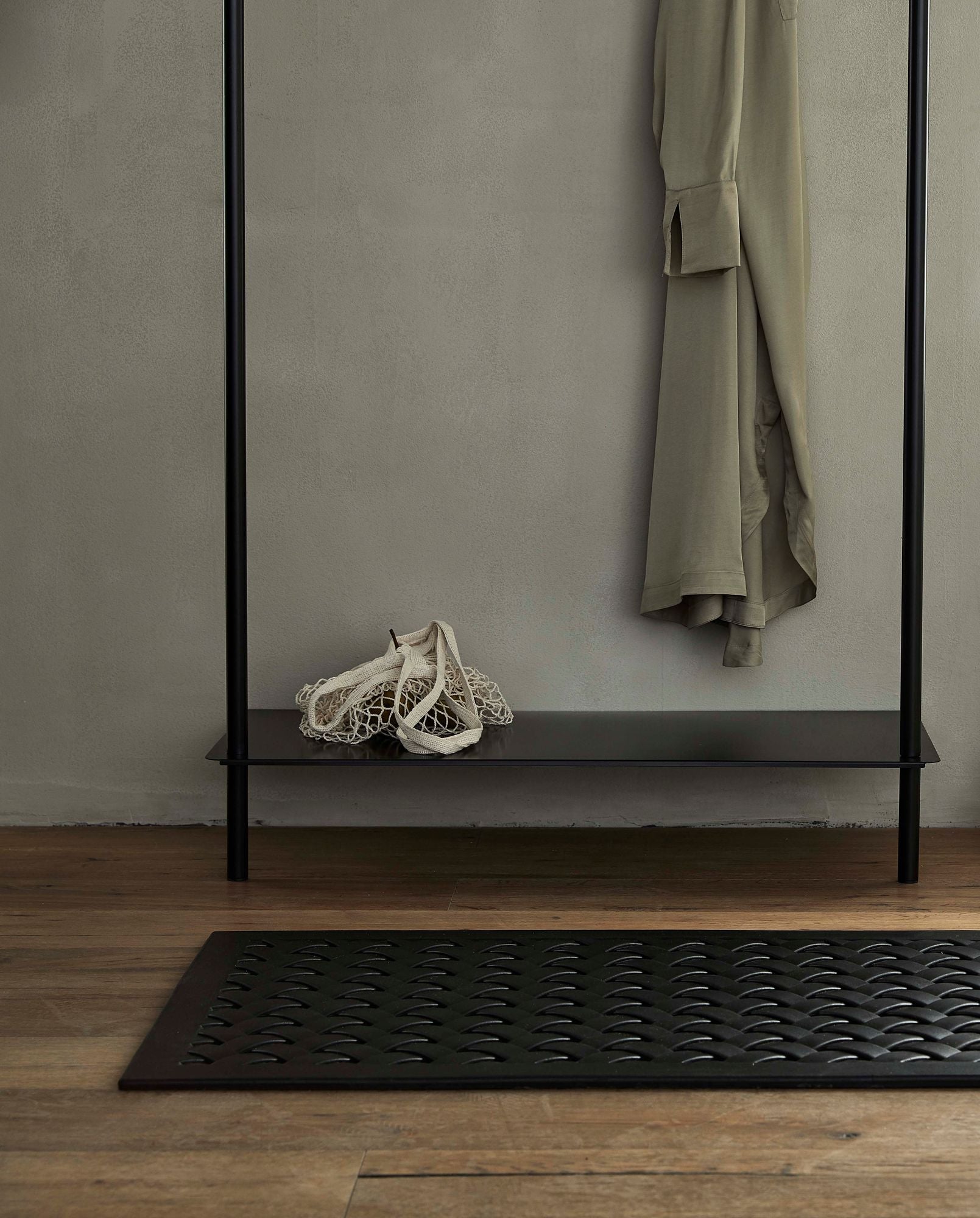 Calla doormat in rubber - 61x142 cm - black